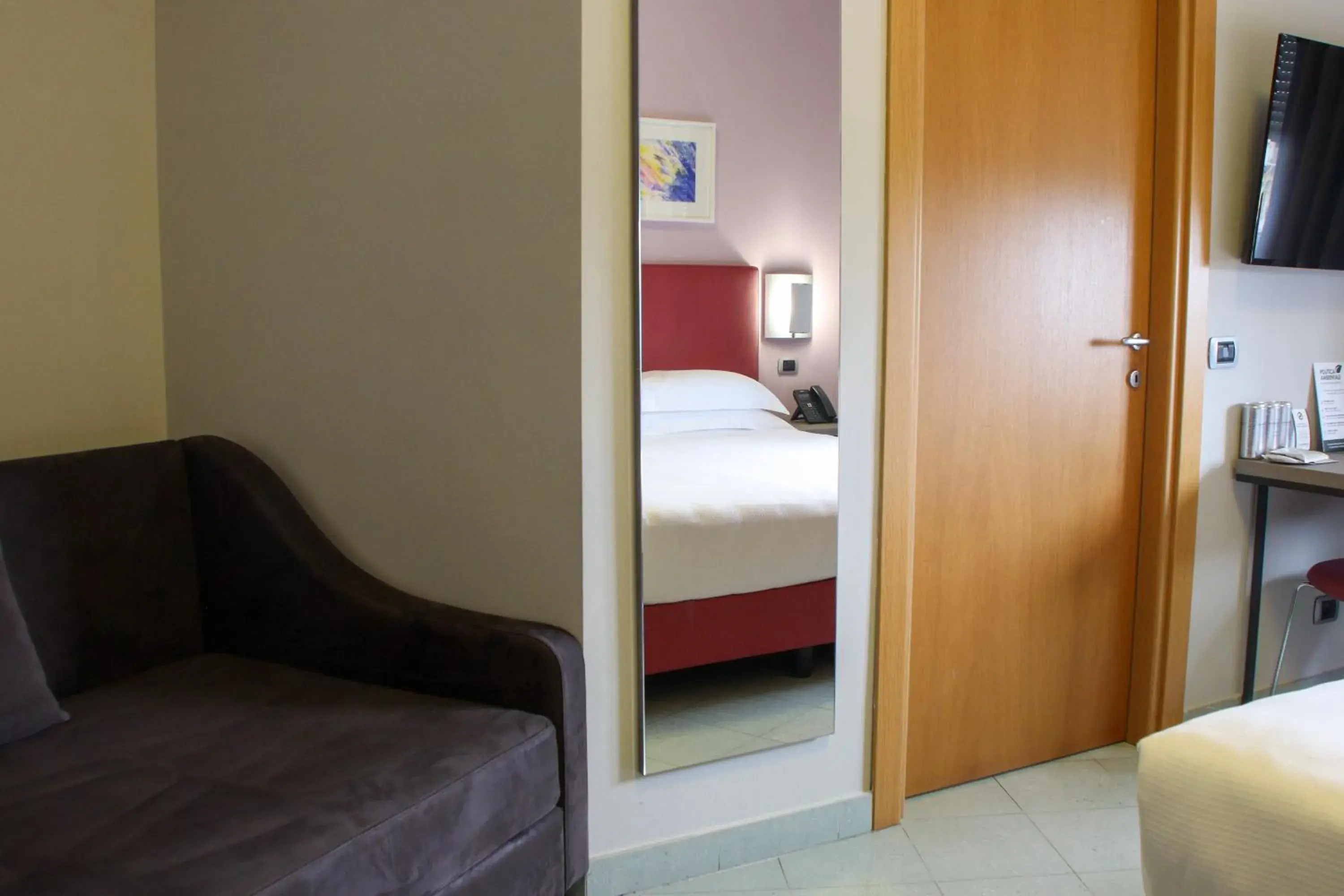 Deluxe Triple Room with Sea View in Allegroitalia La Spezia 5 Terre Deluxe Triple Room with Sea View in Allegroitalia La Spezia 5 Terre