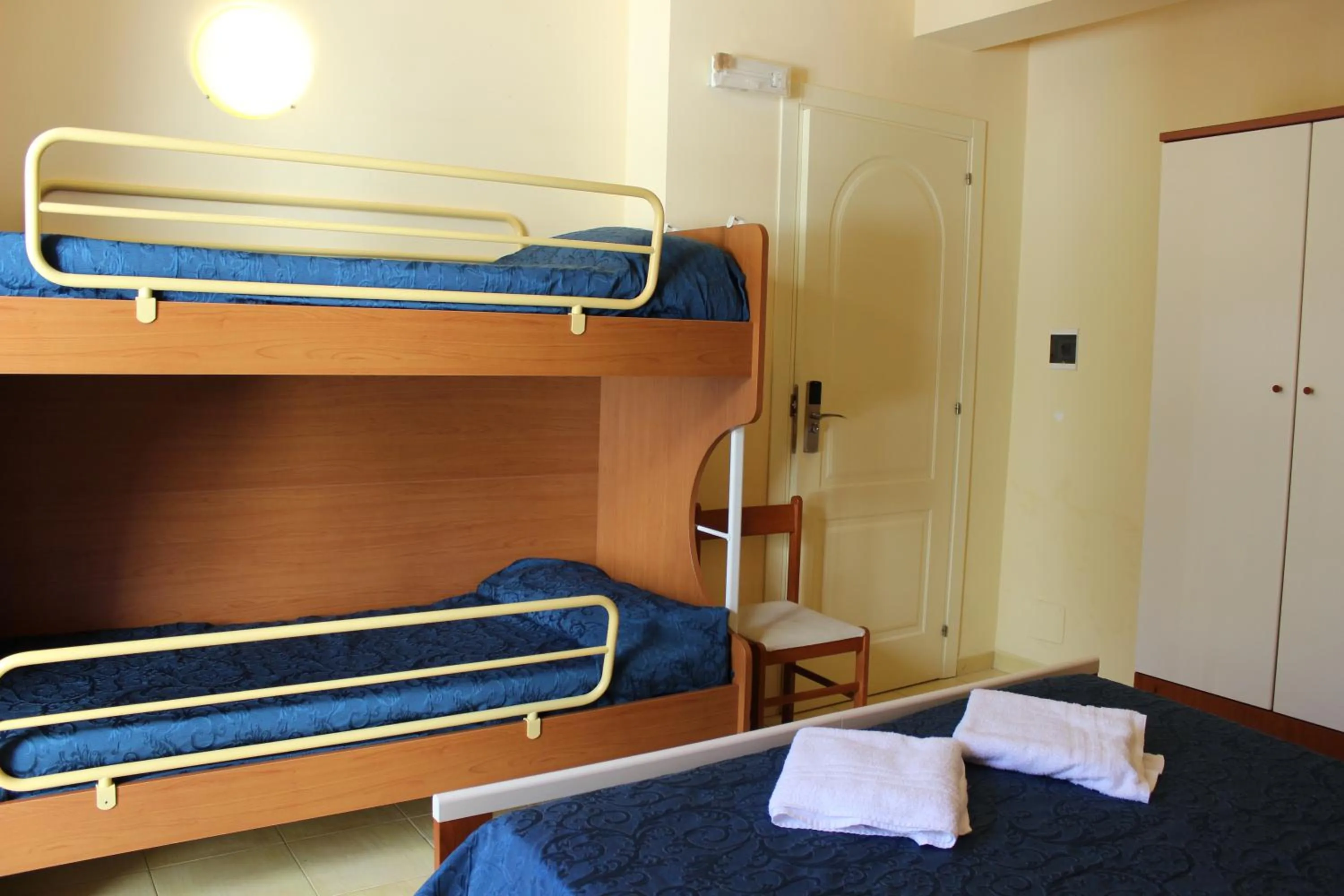 bunk bed in Megaron Hotel