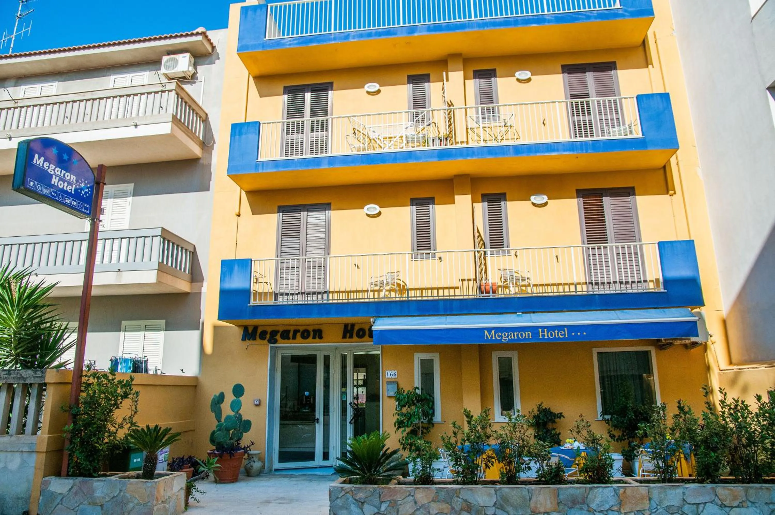 Facade/entrance in Megaron Hotel