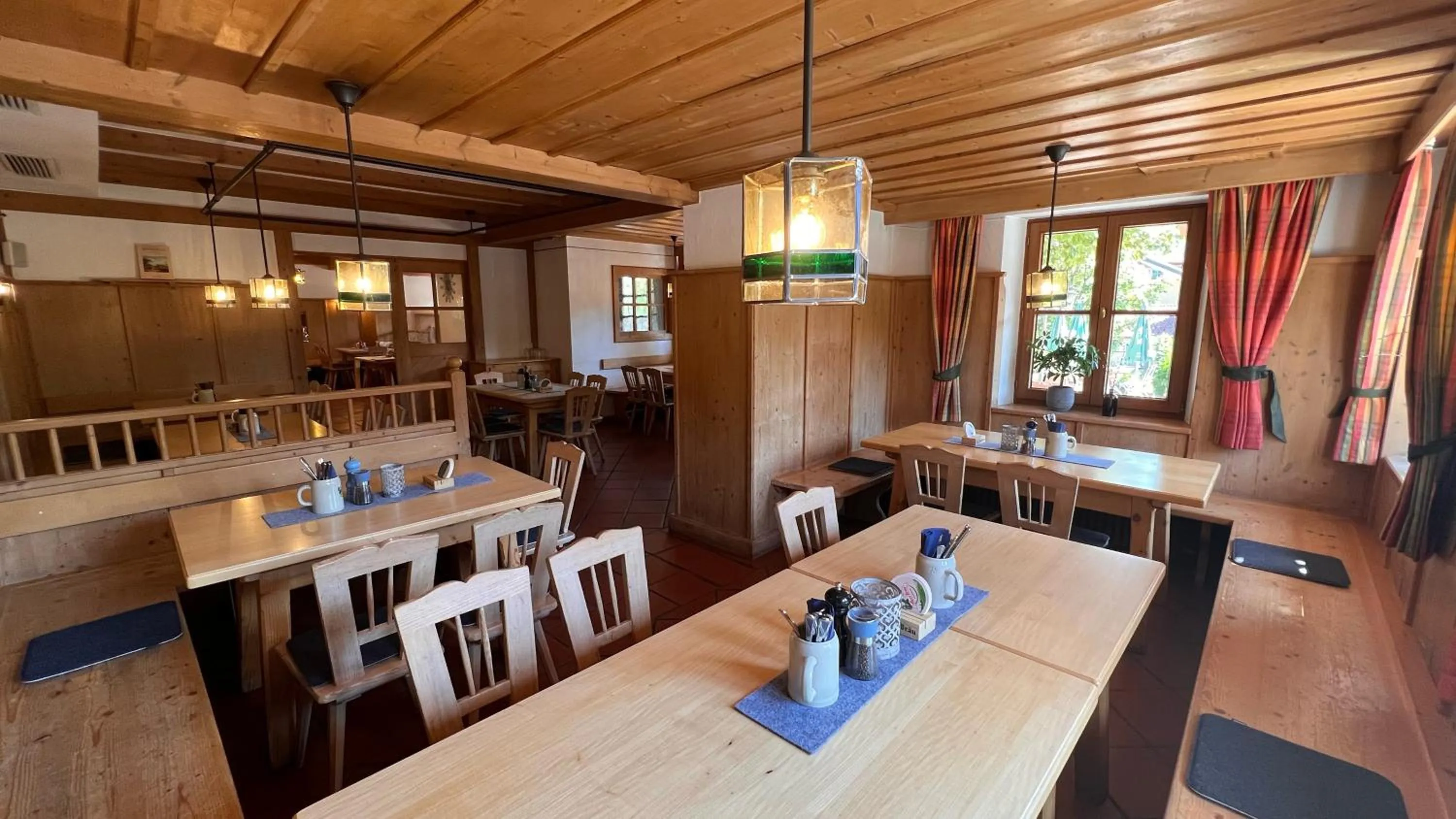 Restaurant/places to eat in Gasthaus Kampenwand Bernau