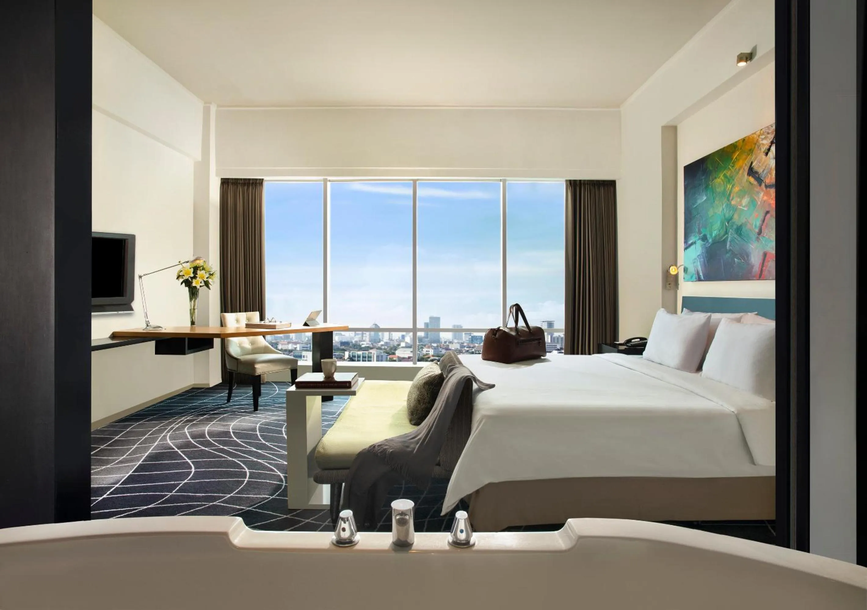 Bed in ARTOTEL TS Suites Surabaya