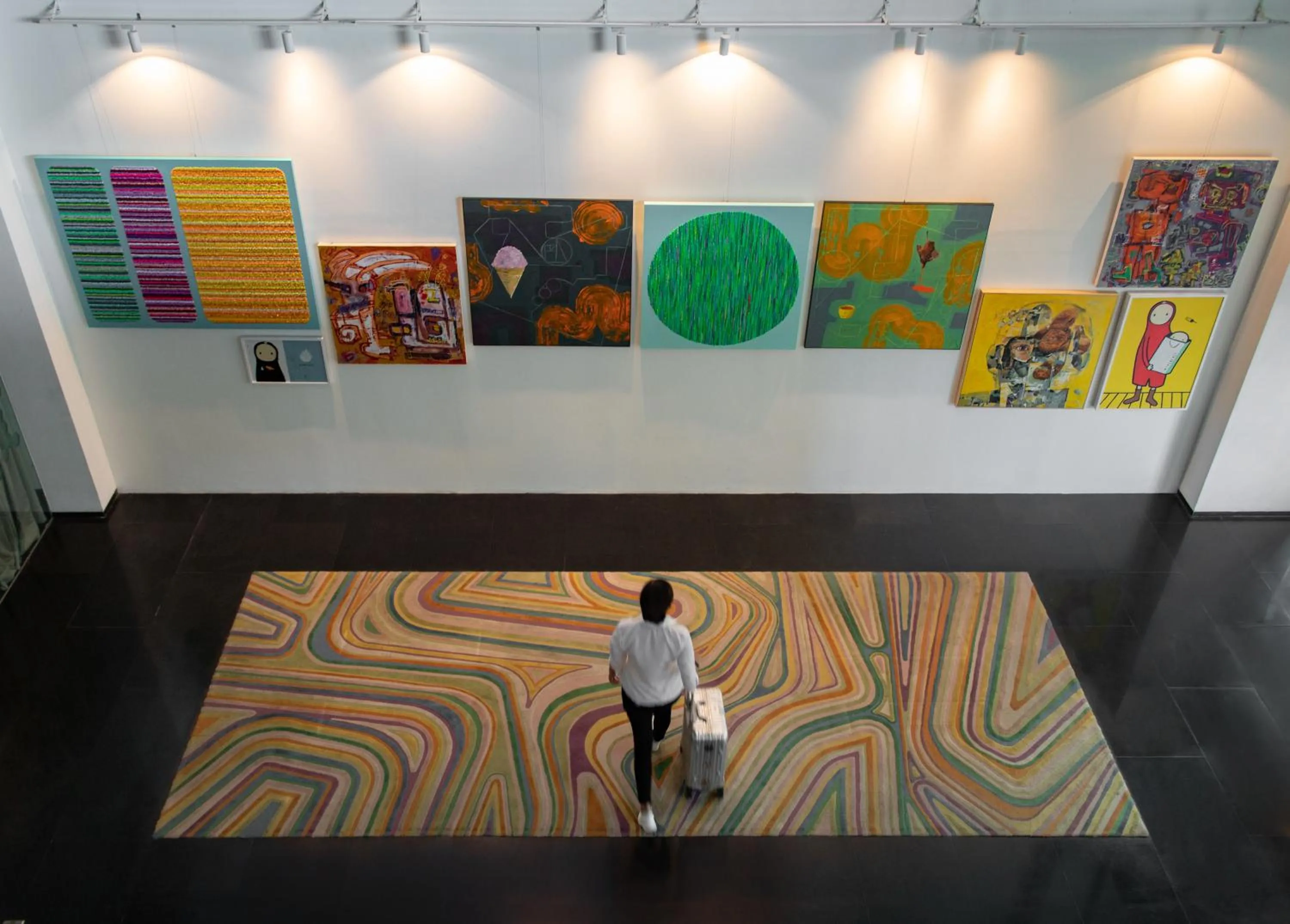 Area and facilities in ARTOTEL TS Suites Surabaya