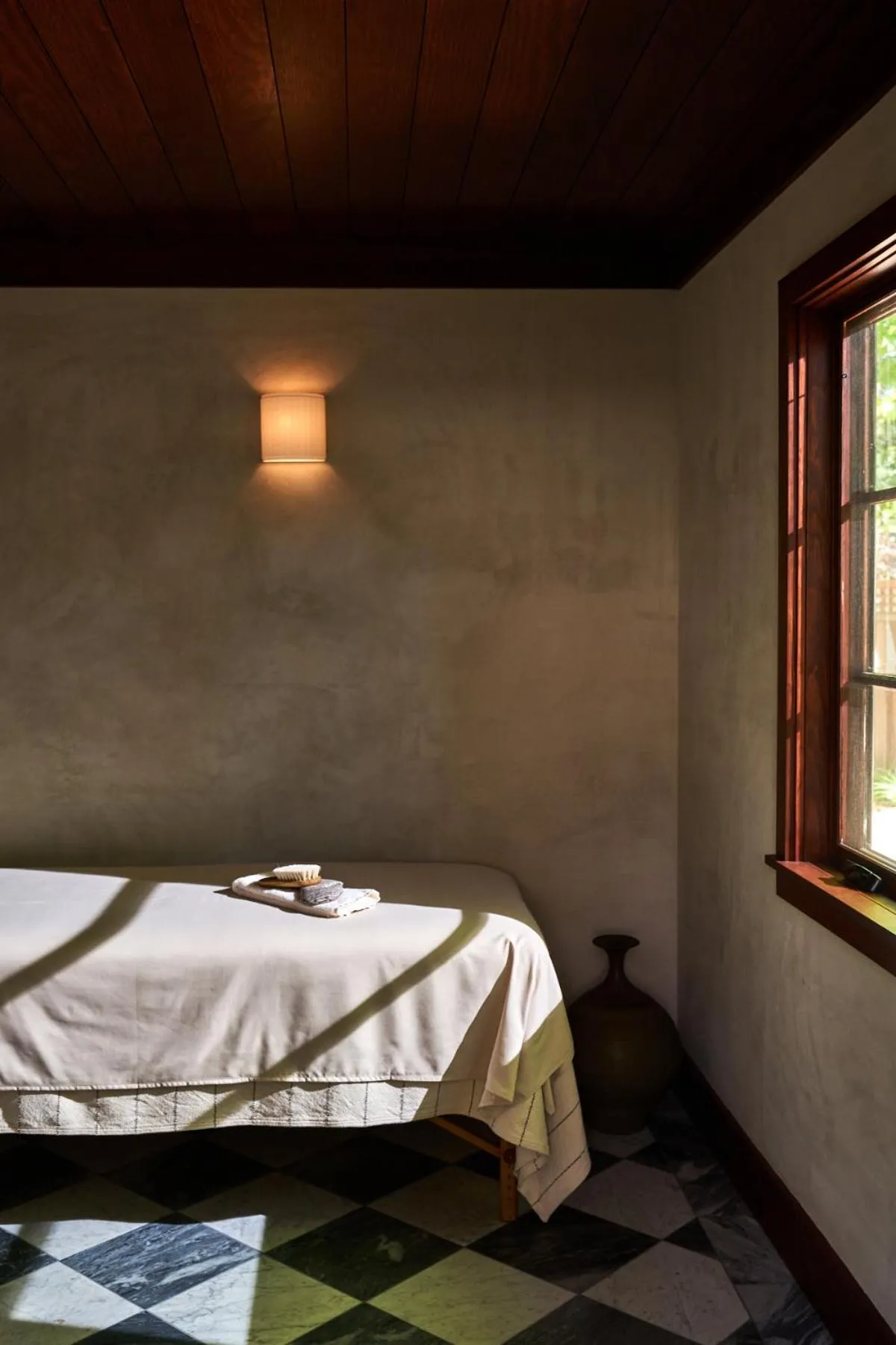 Massage, Bed in Dawn Ranch