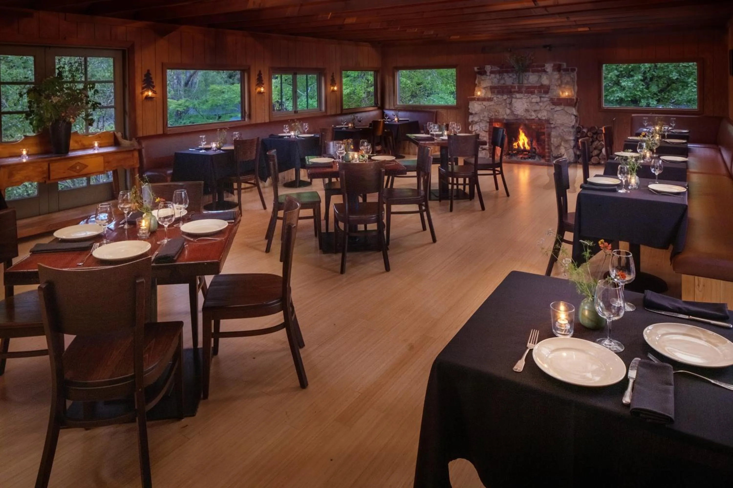 Restaurant/places to eat in Dawn Ranch