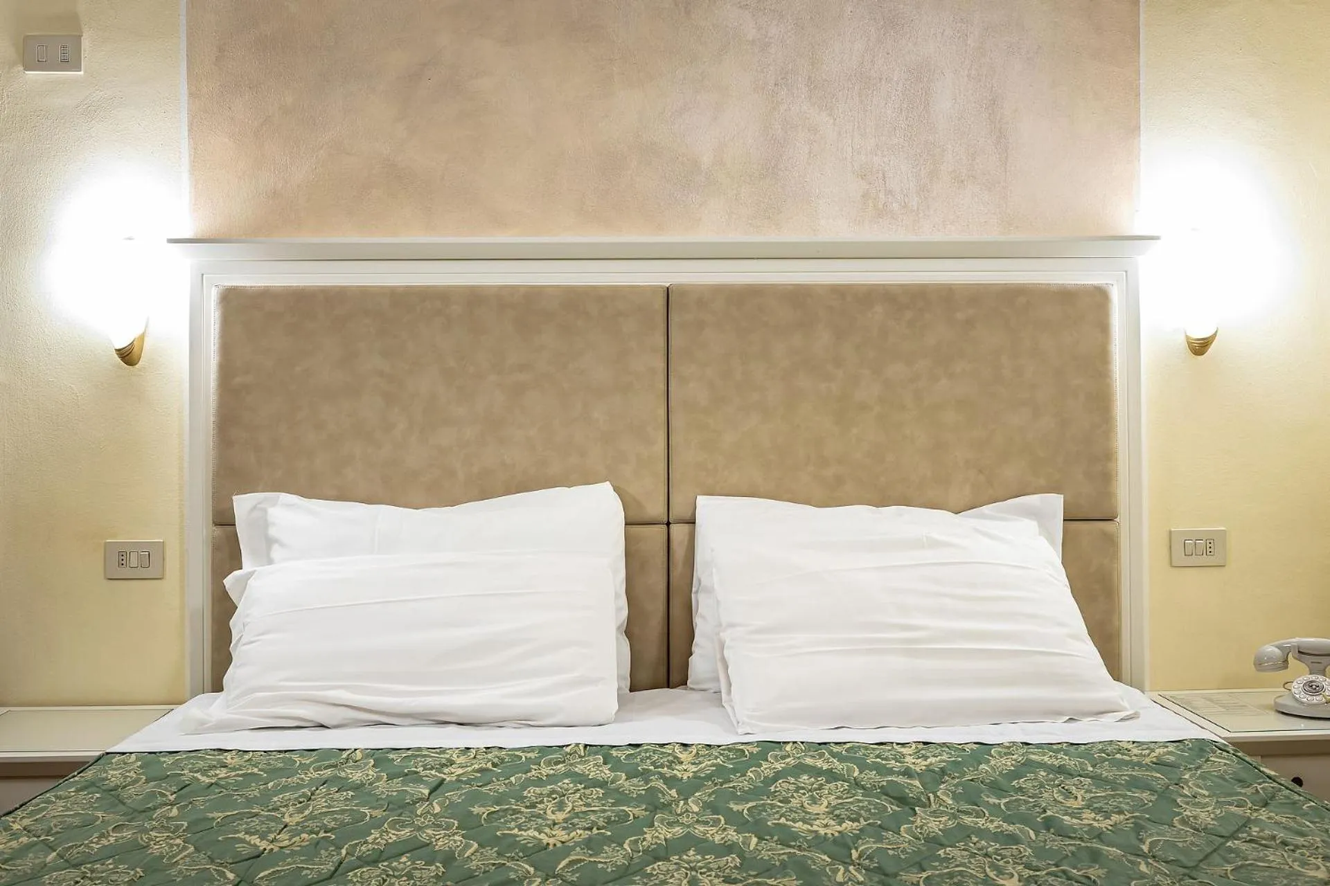 Bed in Hotel Alessandra