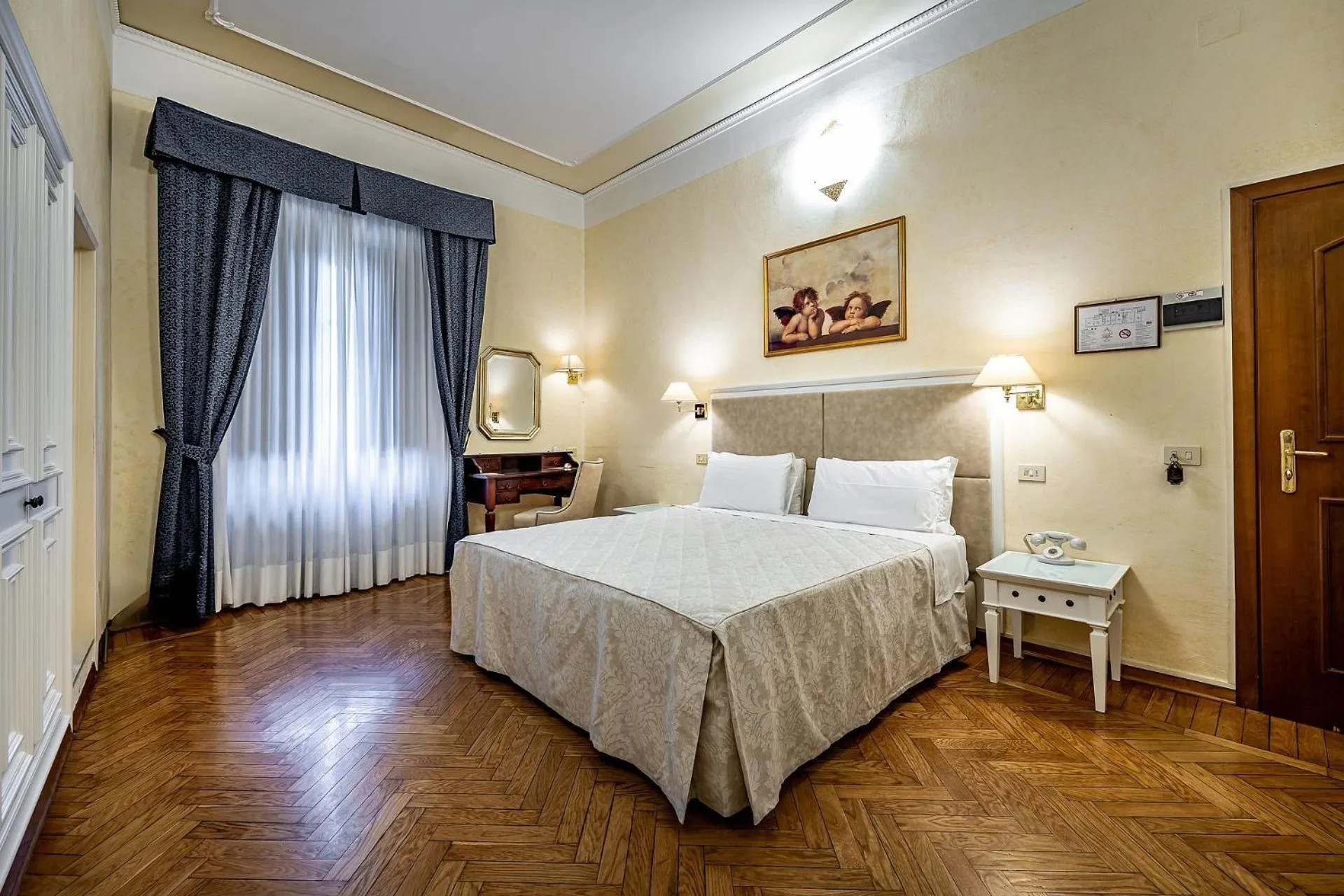 Bed in Hotel Alessandra