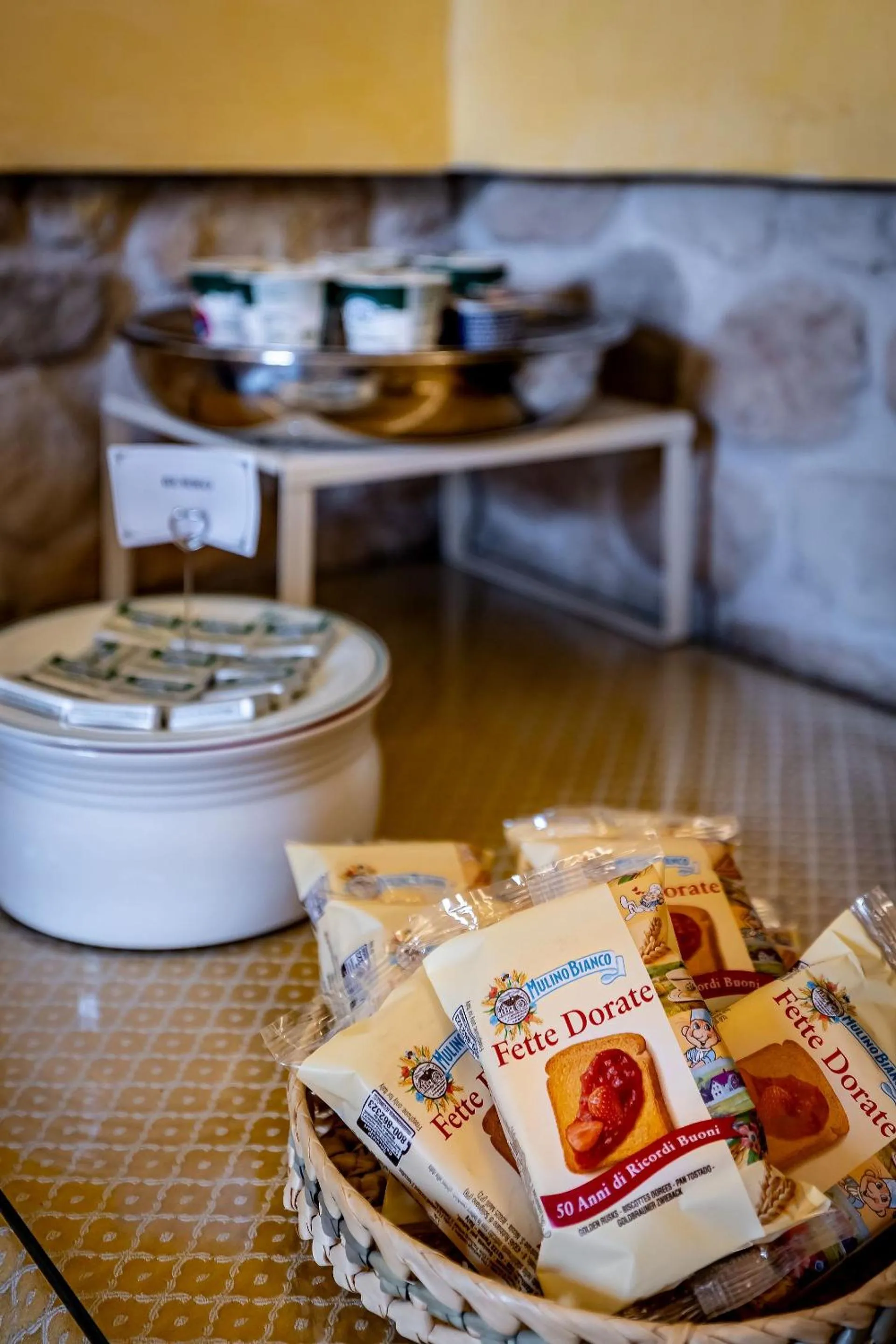 Restaurant/places to eat in Hotel Alessandra