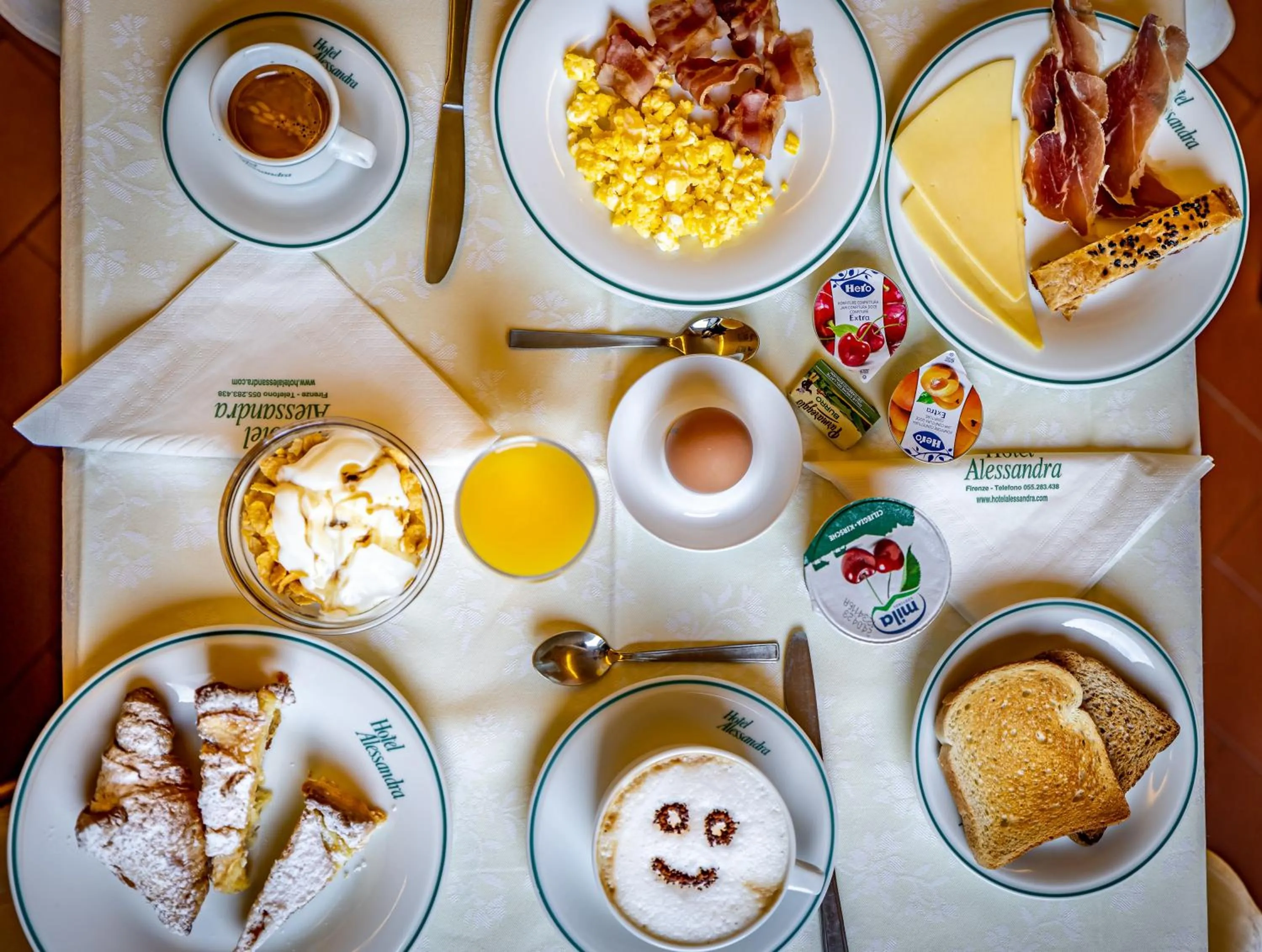 Breakfast in Hotel Alessandra