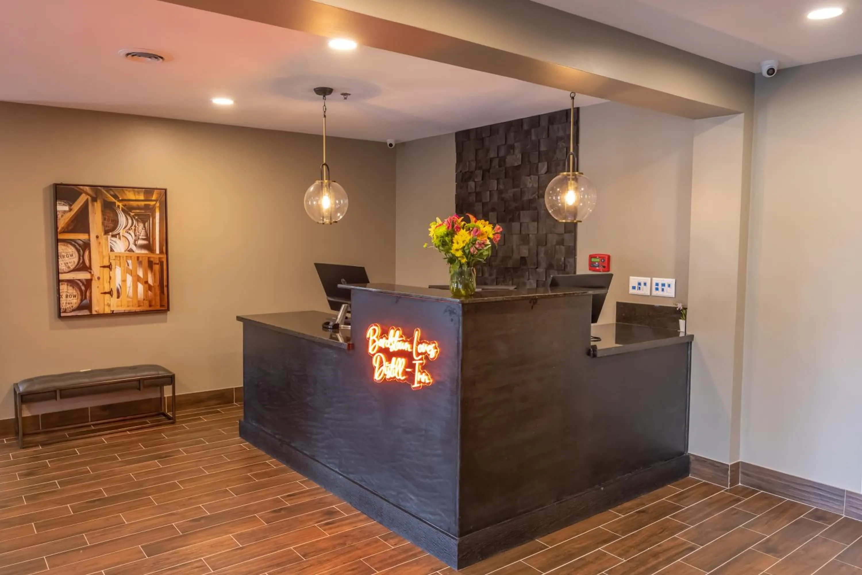 Lobby or reception in Distill-Inn