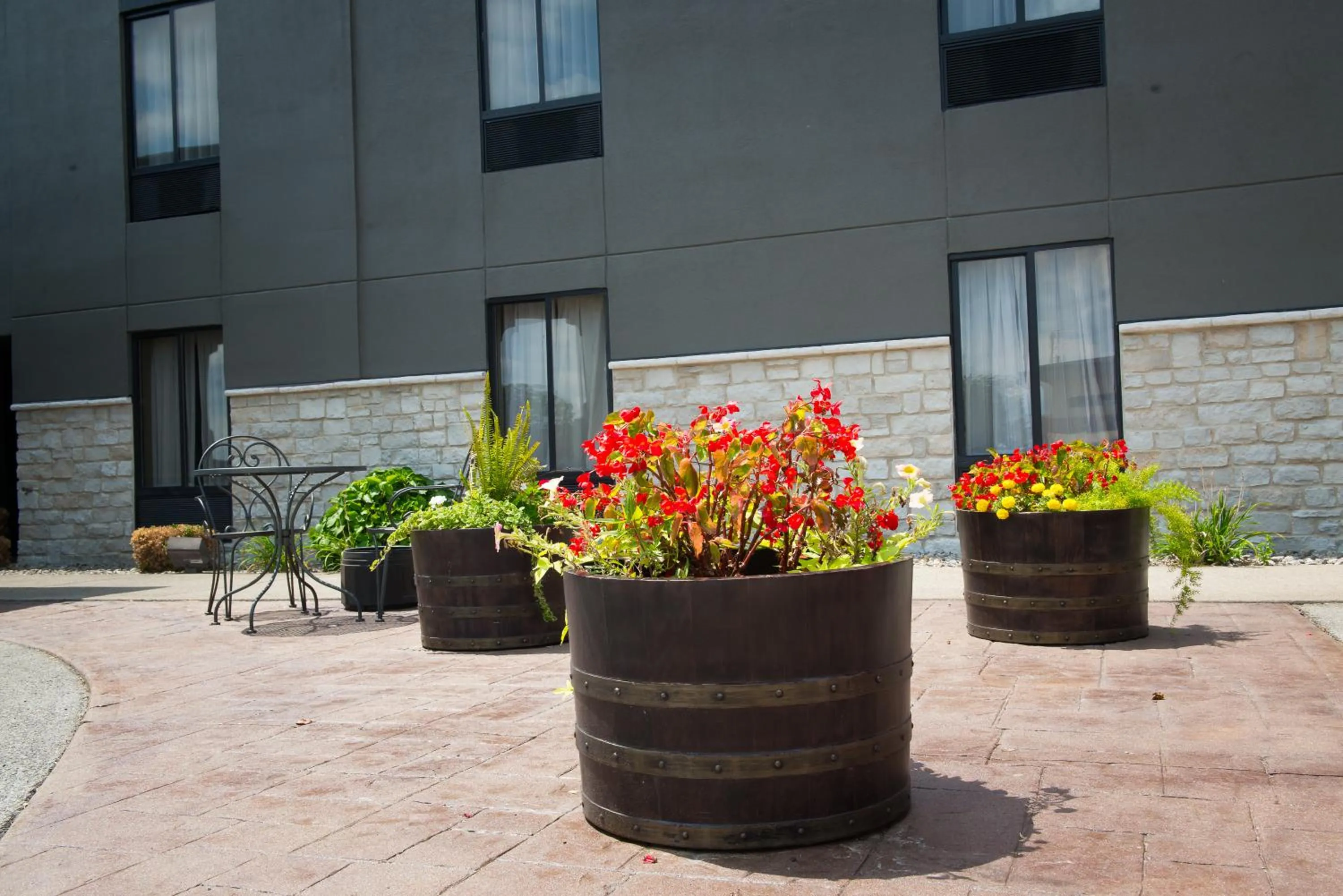 Property building in Distill-Inn