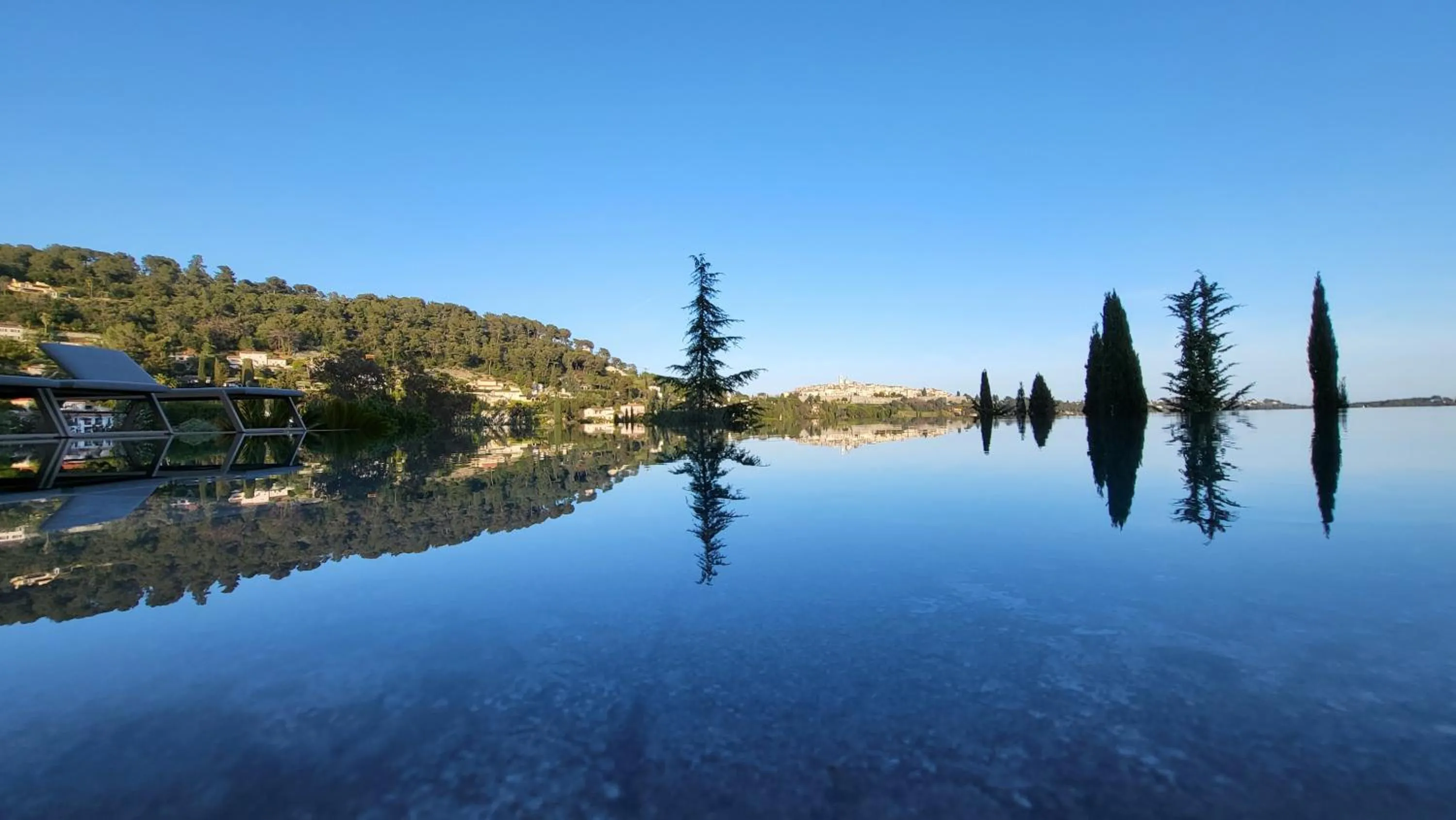Pool view in Ideal BnB, Luxury Apartments