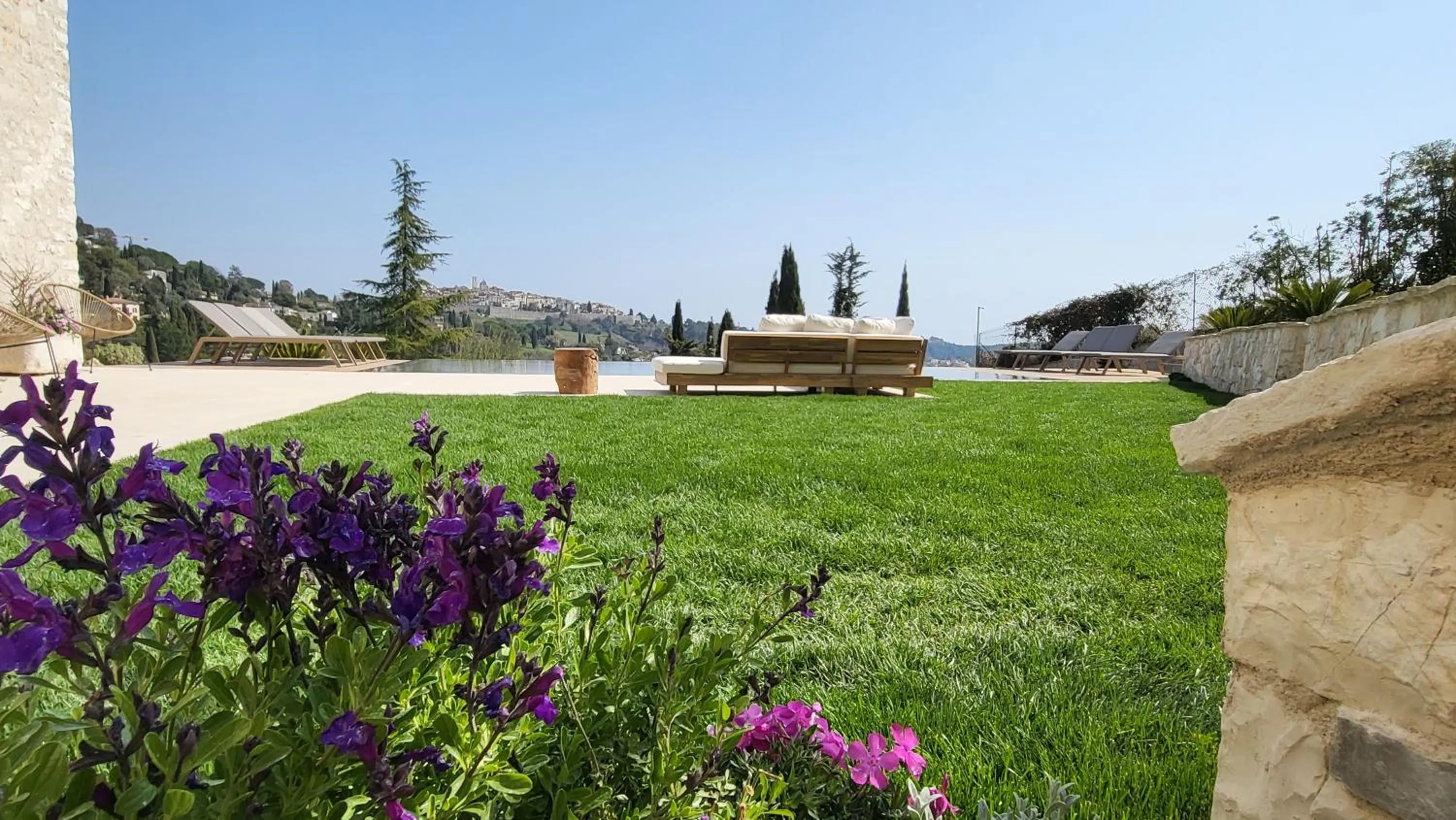 City view in Ideal BnB, Luxury Apartments
