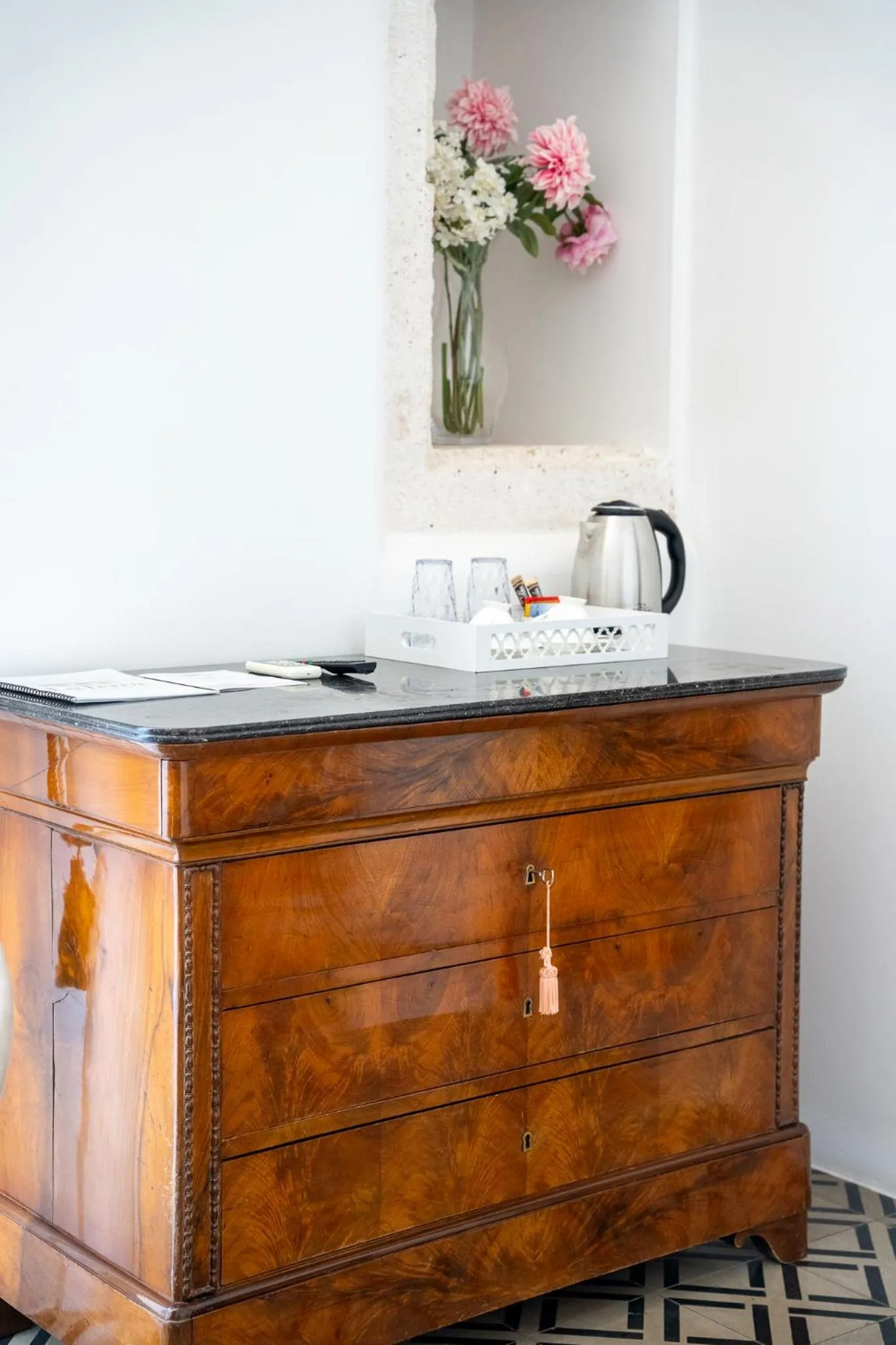 Coffee/tea facilities in Hotel La Terra