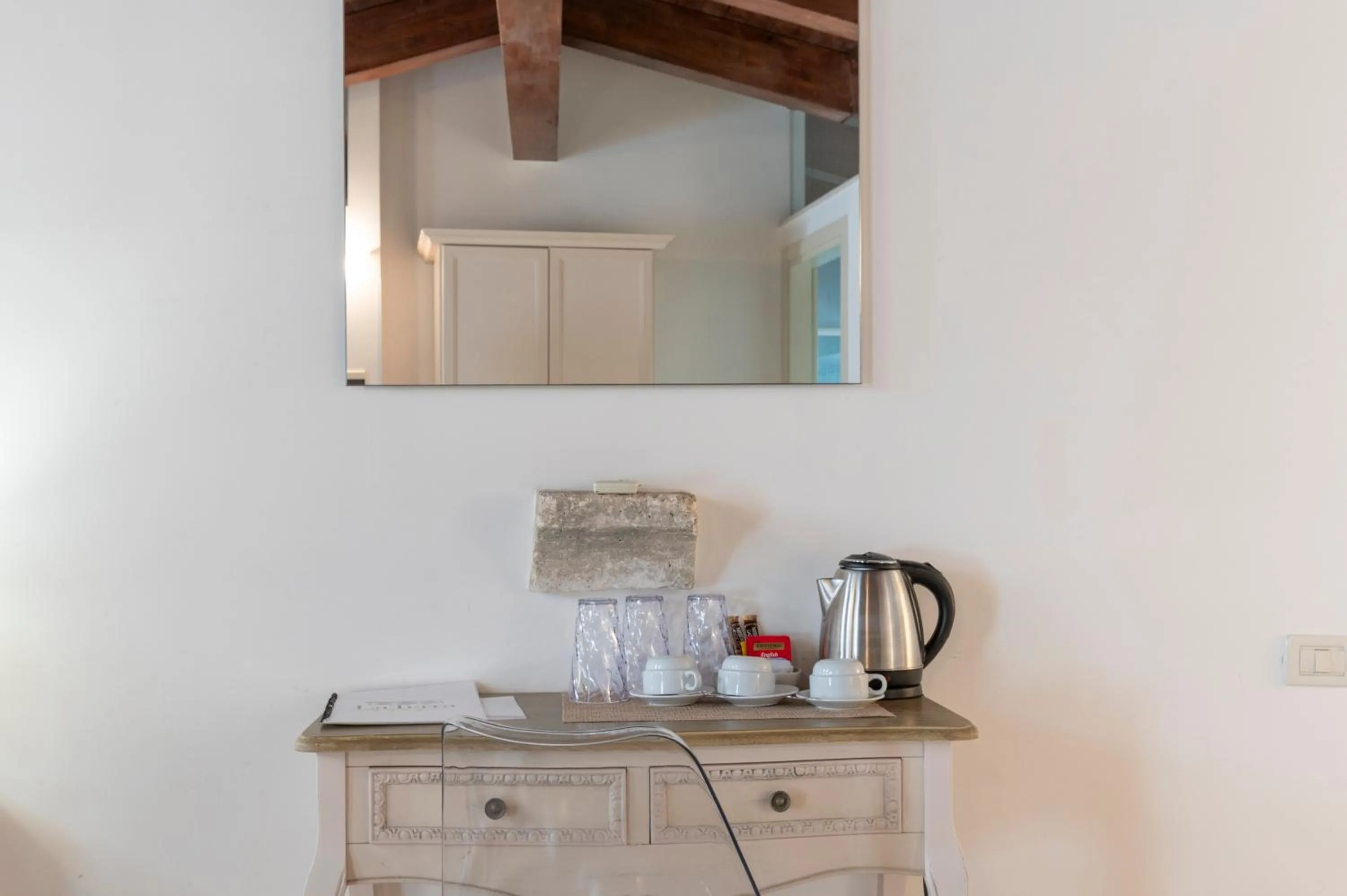 Coffee/tea facilities in Hotel La Terra