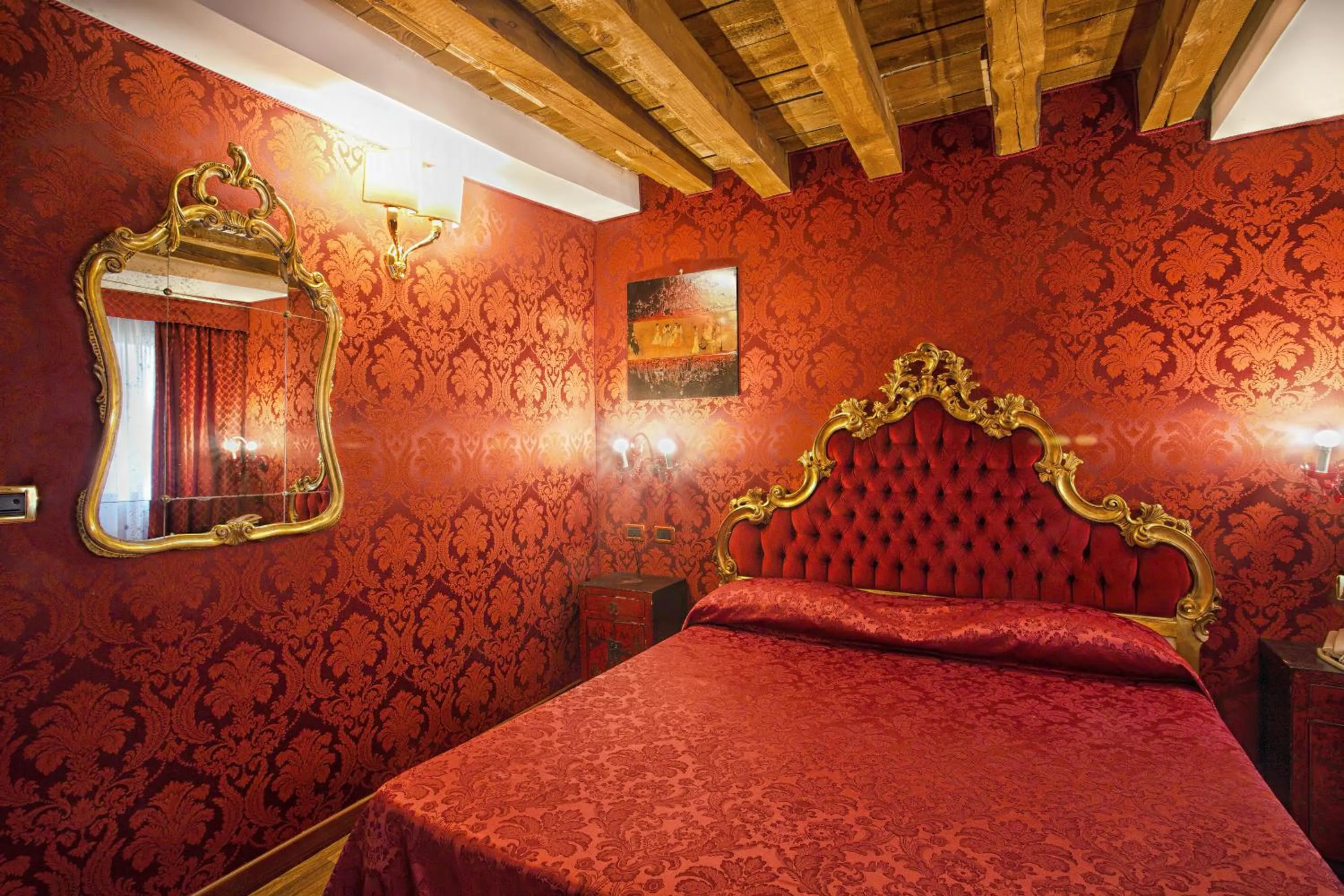 Bedroom, Bed in Hotel Noemi