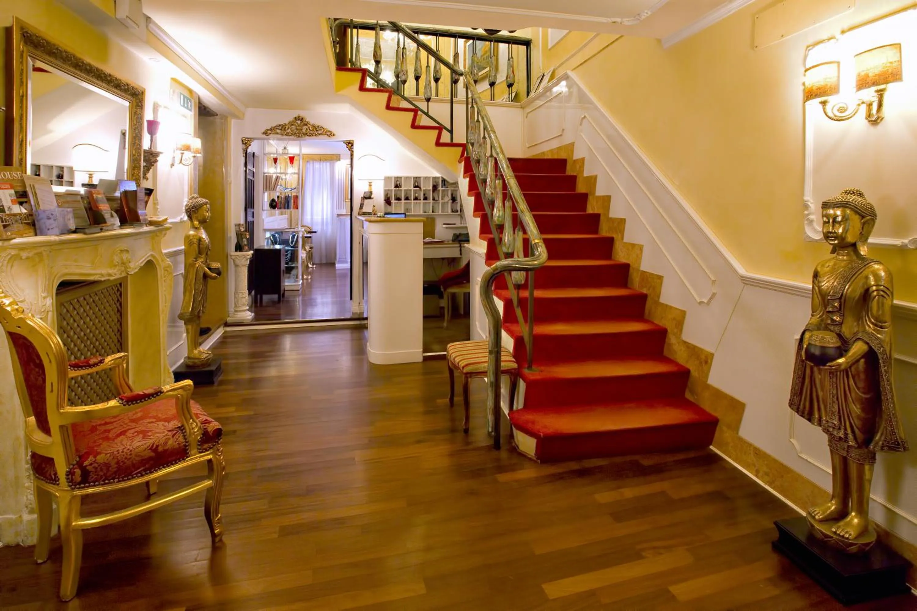 Lobby or reception in Hotel Noemi