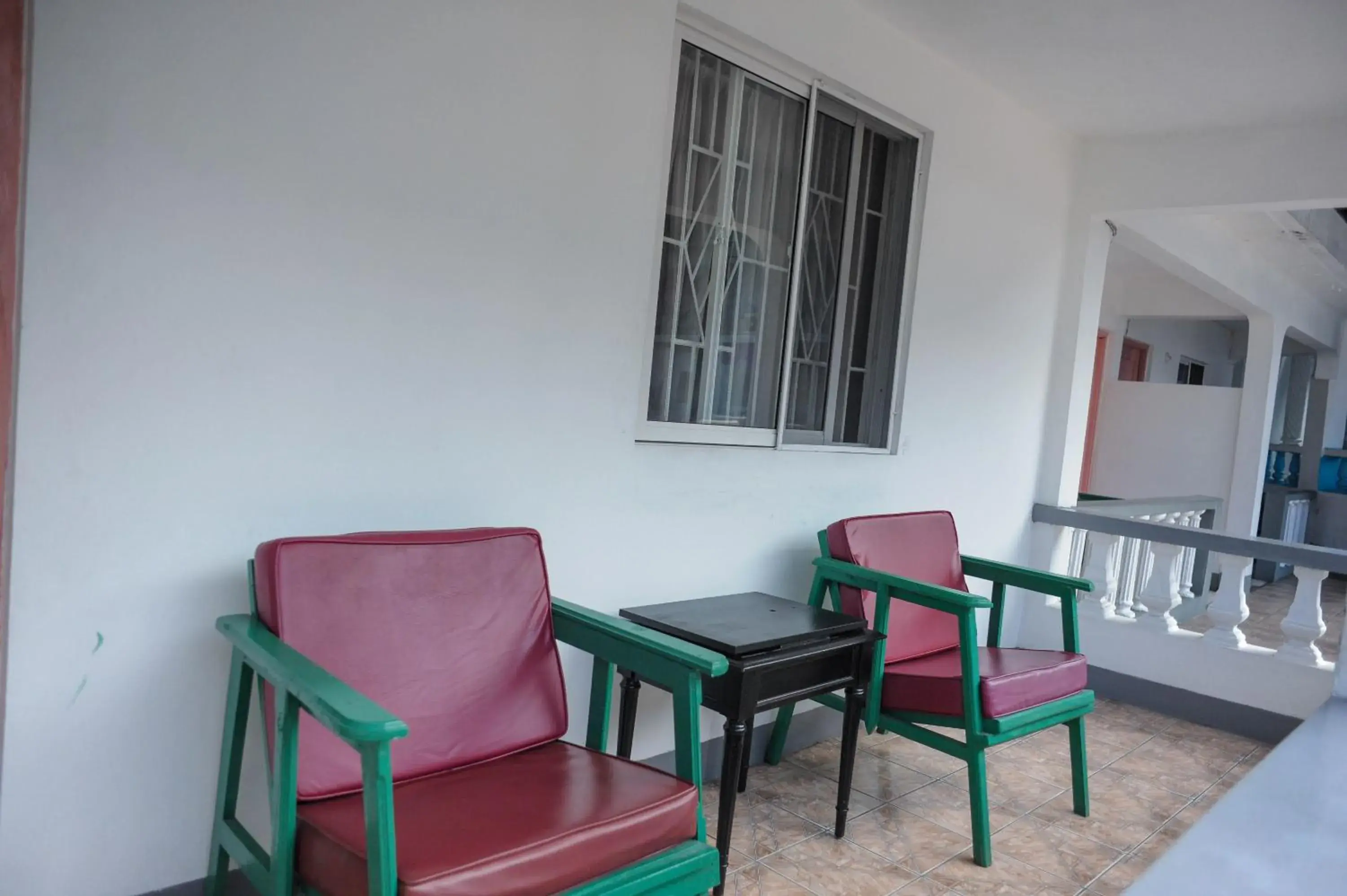 Seating area in Glorianna Hotel Seating area in Glorianna Hotel