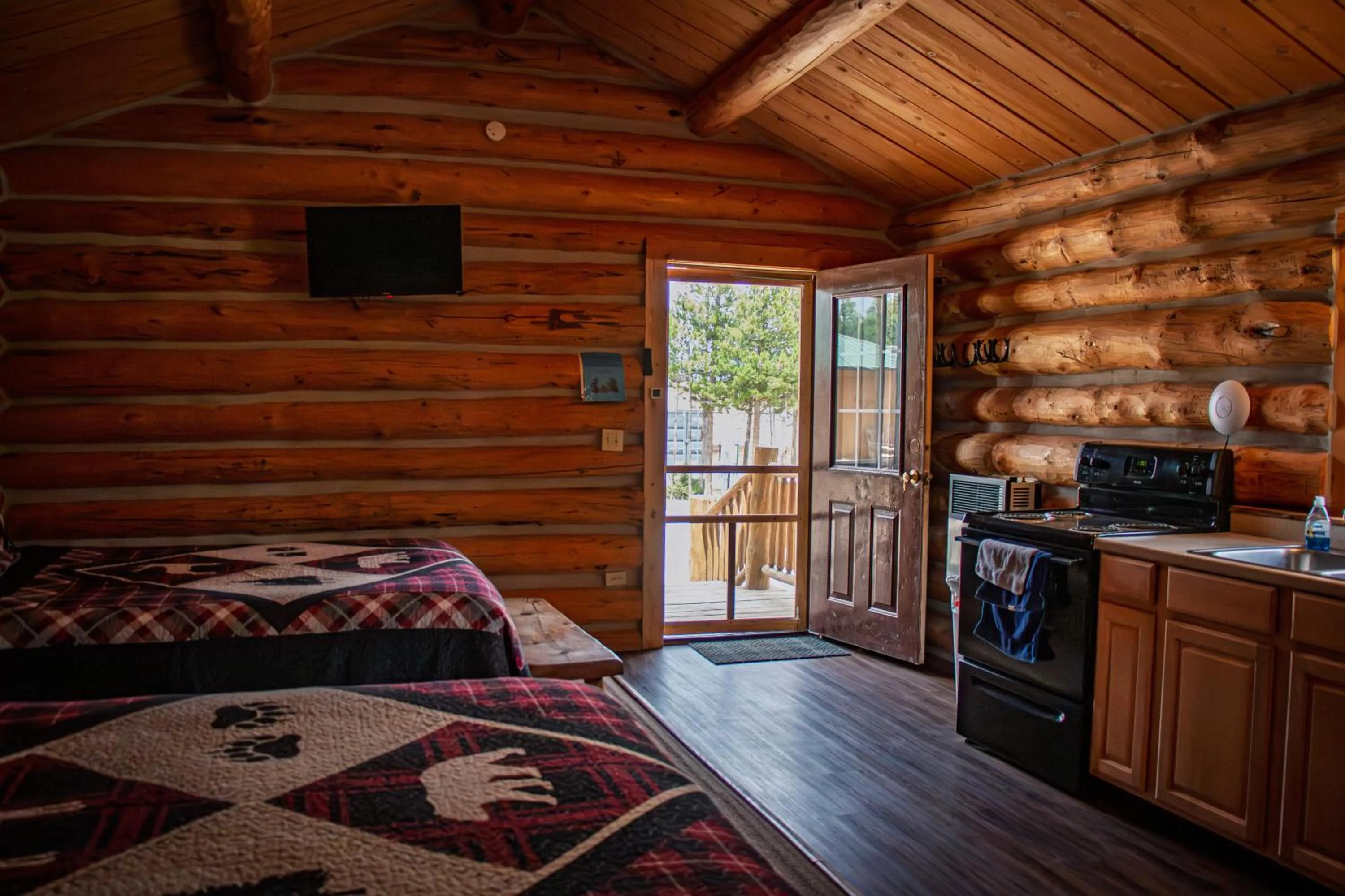 Crooked Creek Guest Ranch