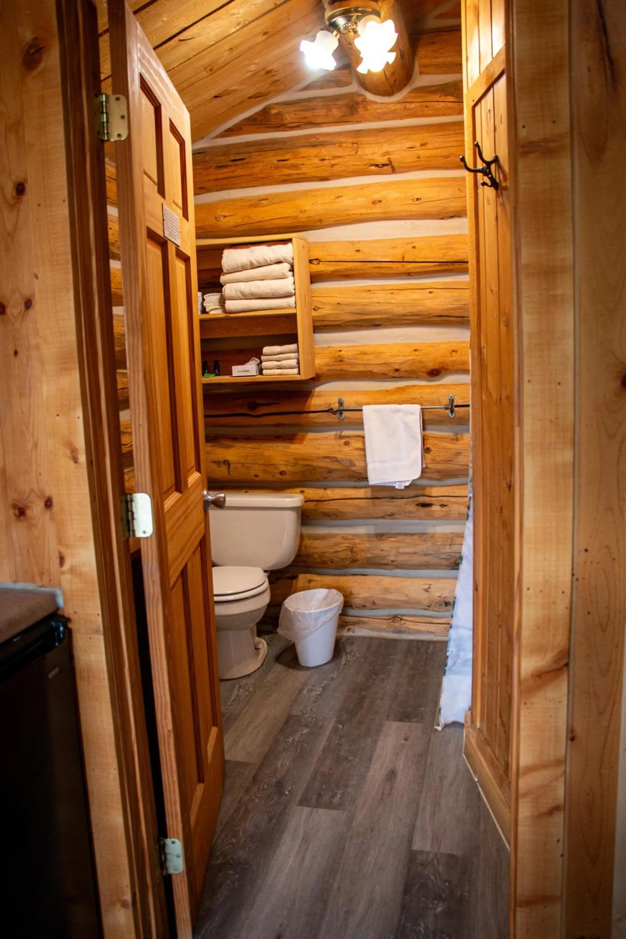 Crooked Creek Guest Ranch