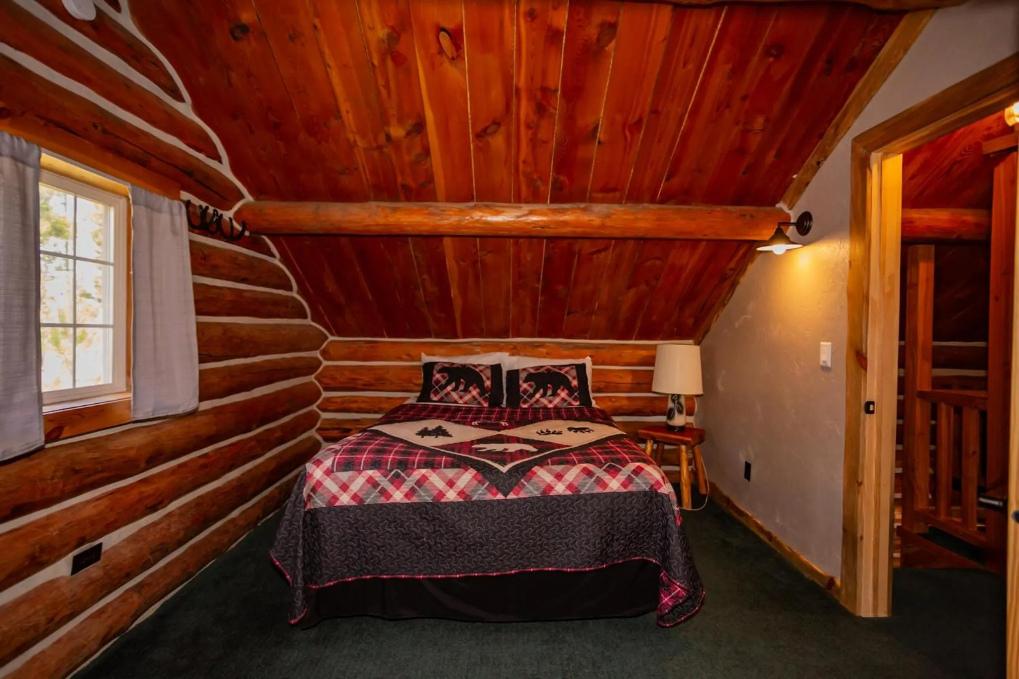 Bed in Crooked Creek Guest Ranch