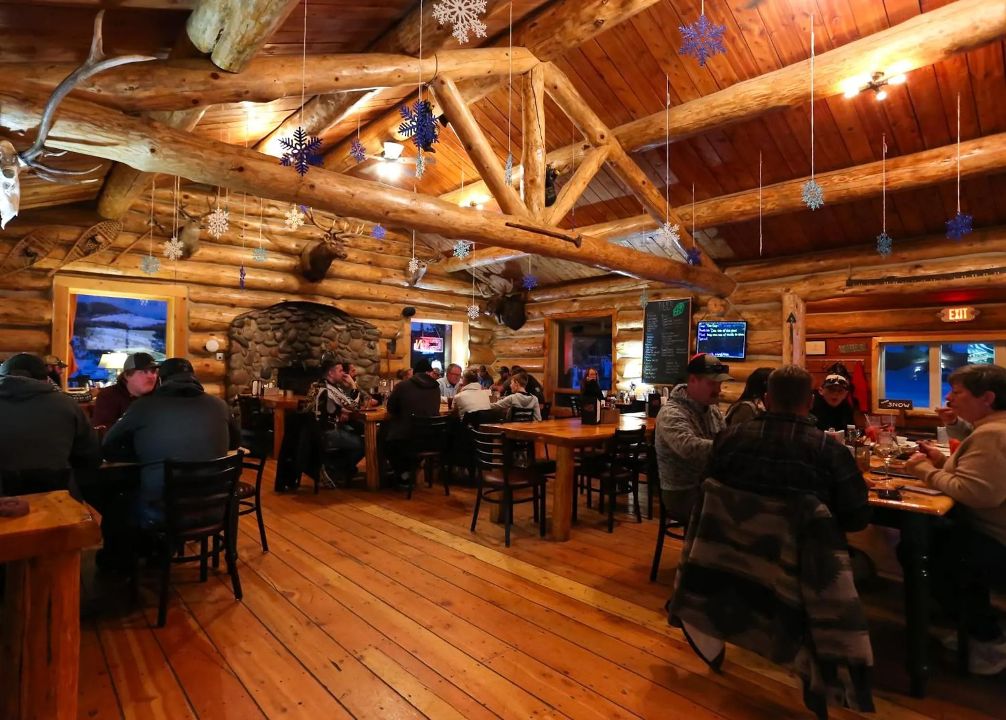 Crooked Creek Guest Ranch