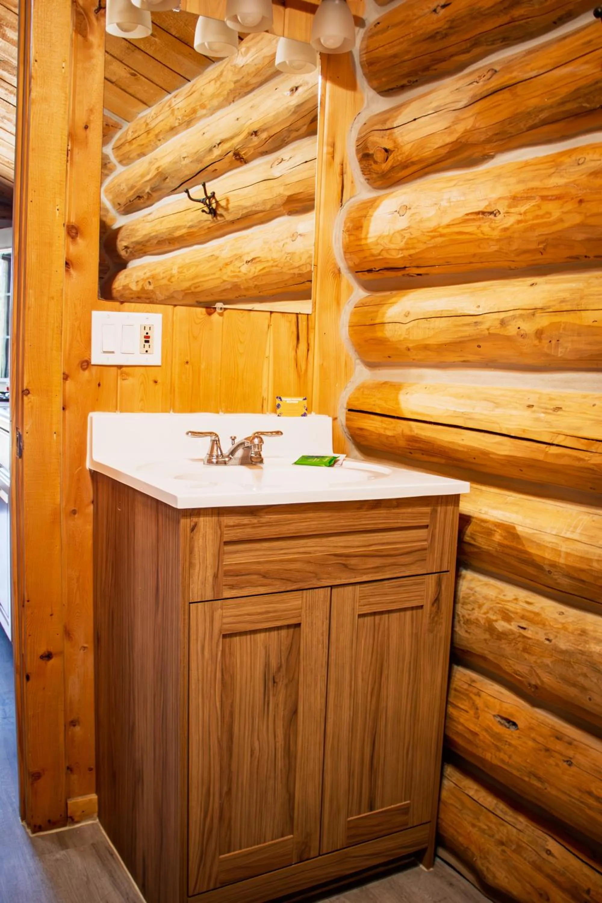 Crooked Creek Guest Ranch