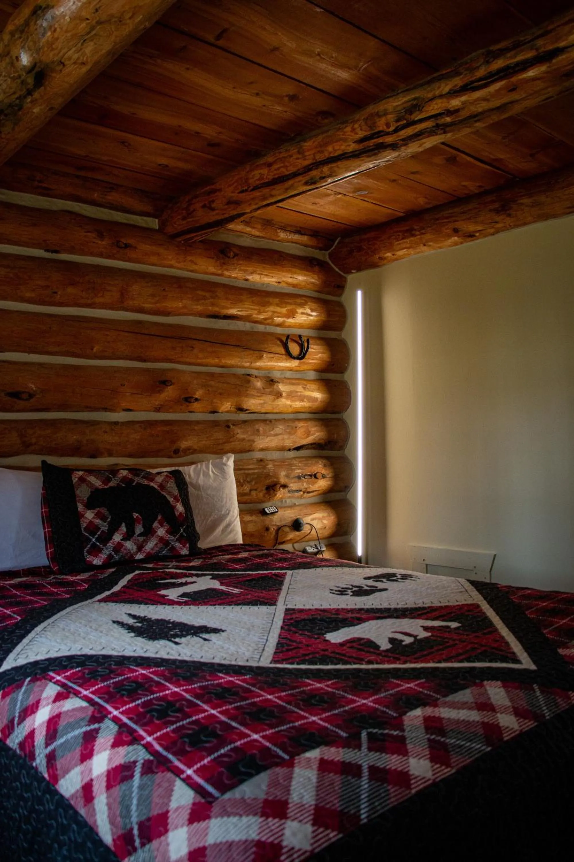 Bed in Crooked Creek Guest Ranch