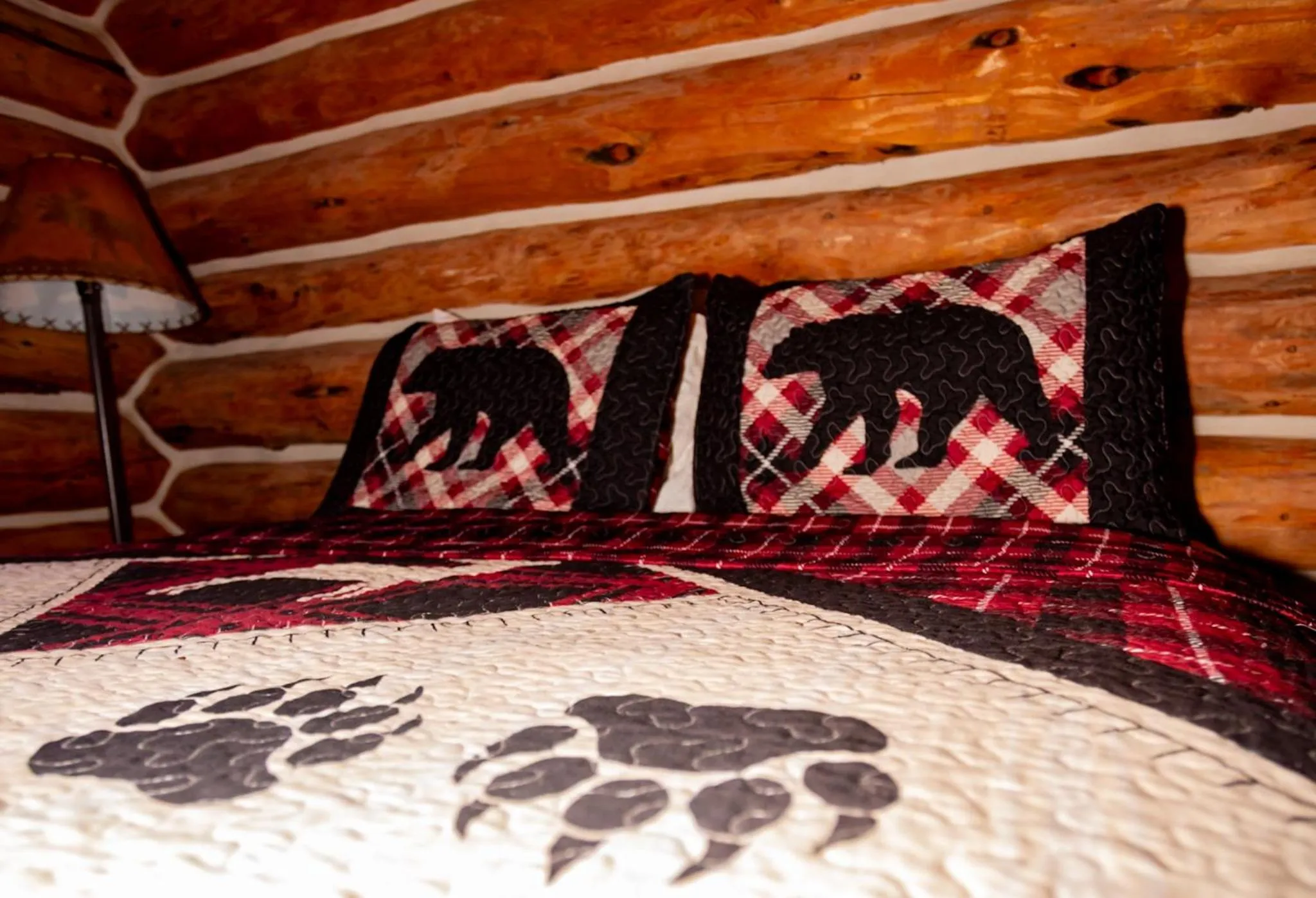 Bed in Crooked Creek Guest Ranch