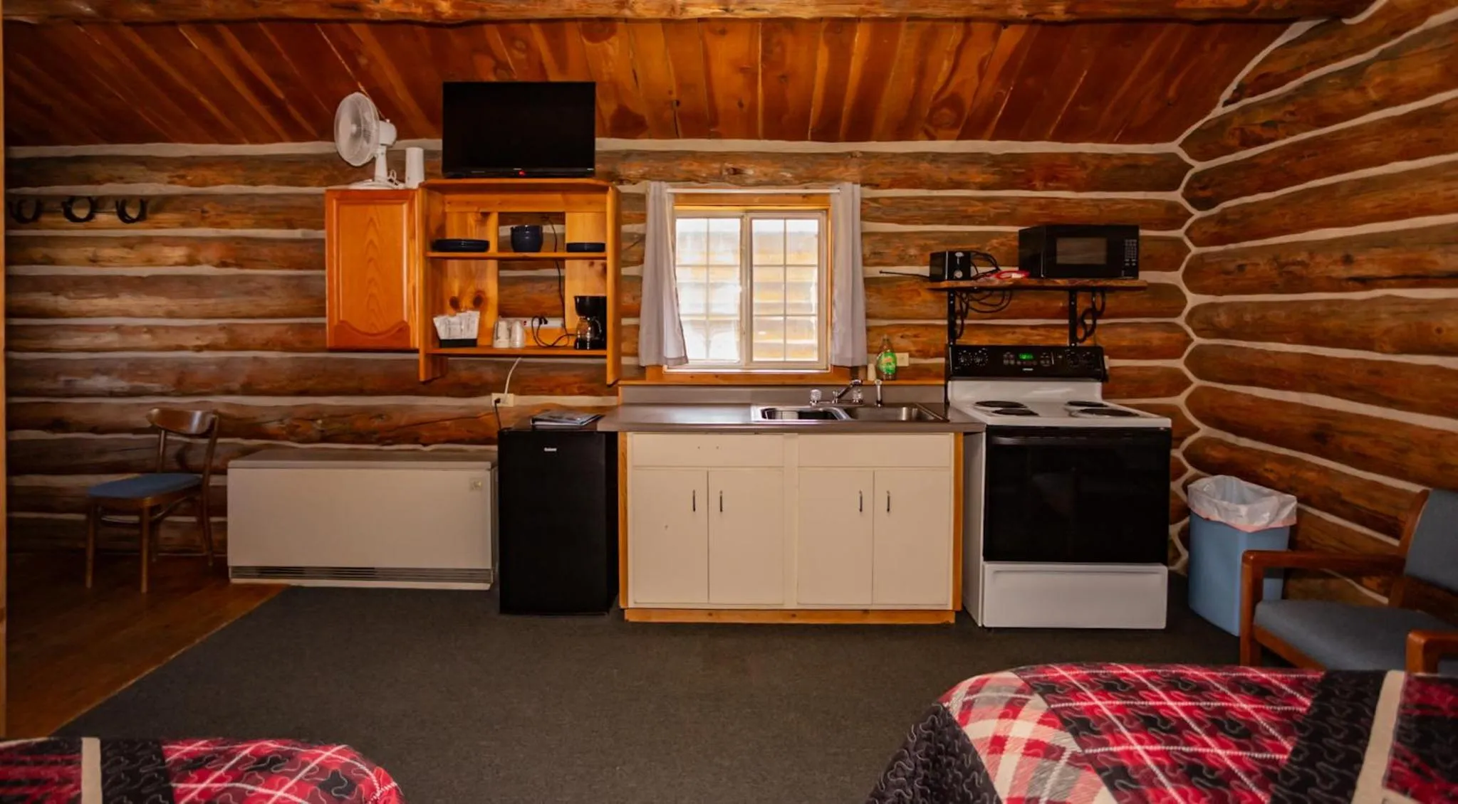 Crooked Creek Guest Ranch