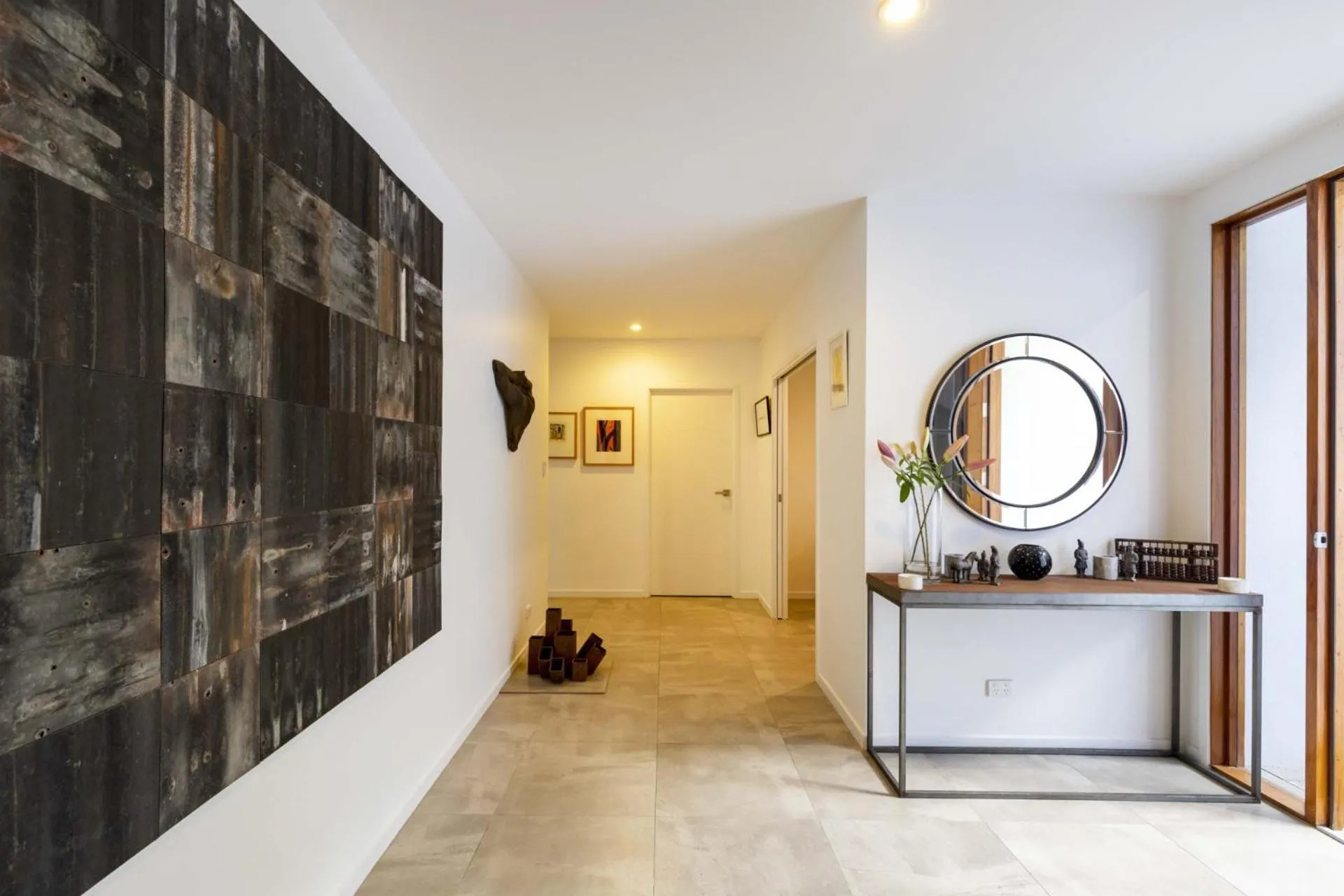 Facade/entrance in Tenterfield Beachfront Luxury 4 Bedroom Holiday Home