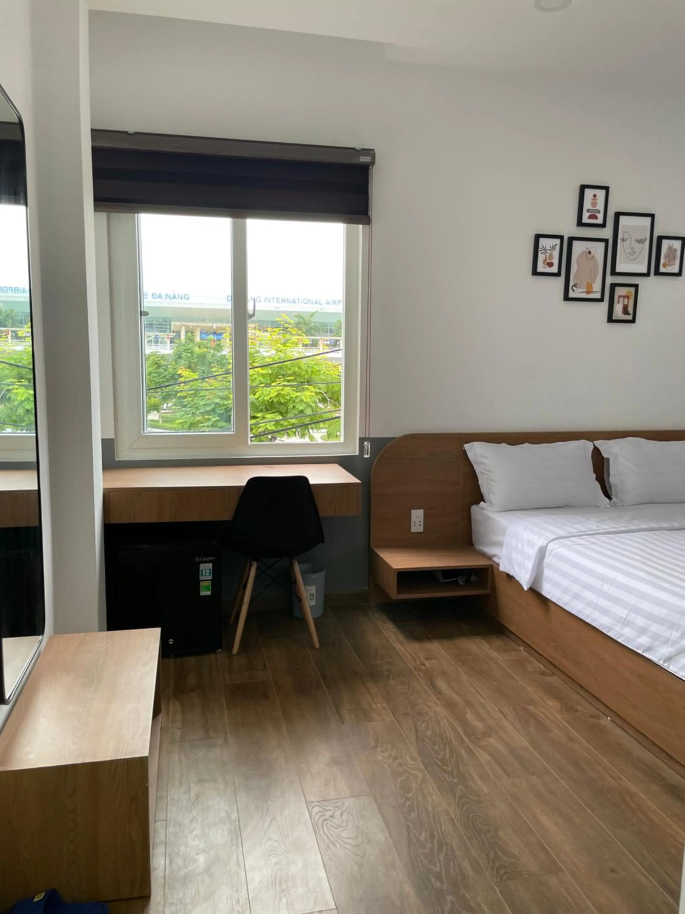 Property building, Bed in Airport homestay