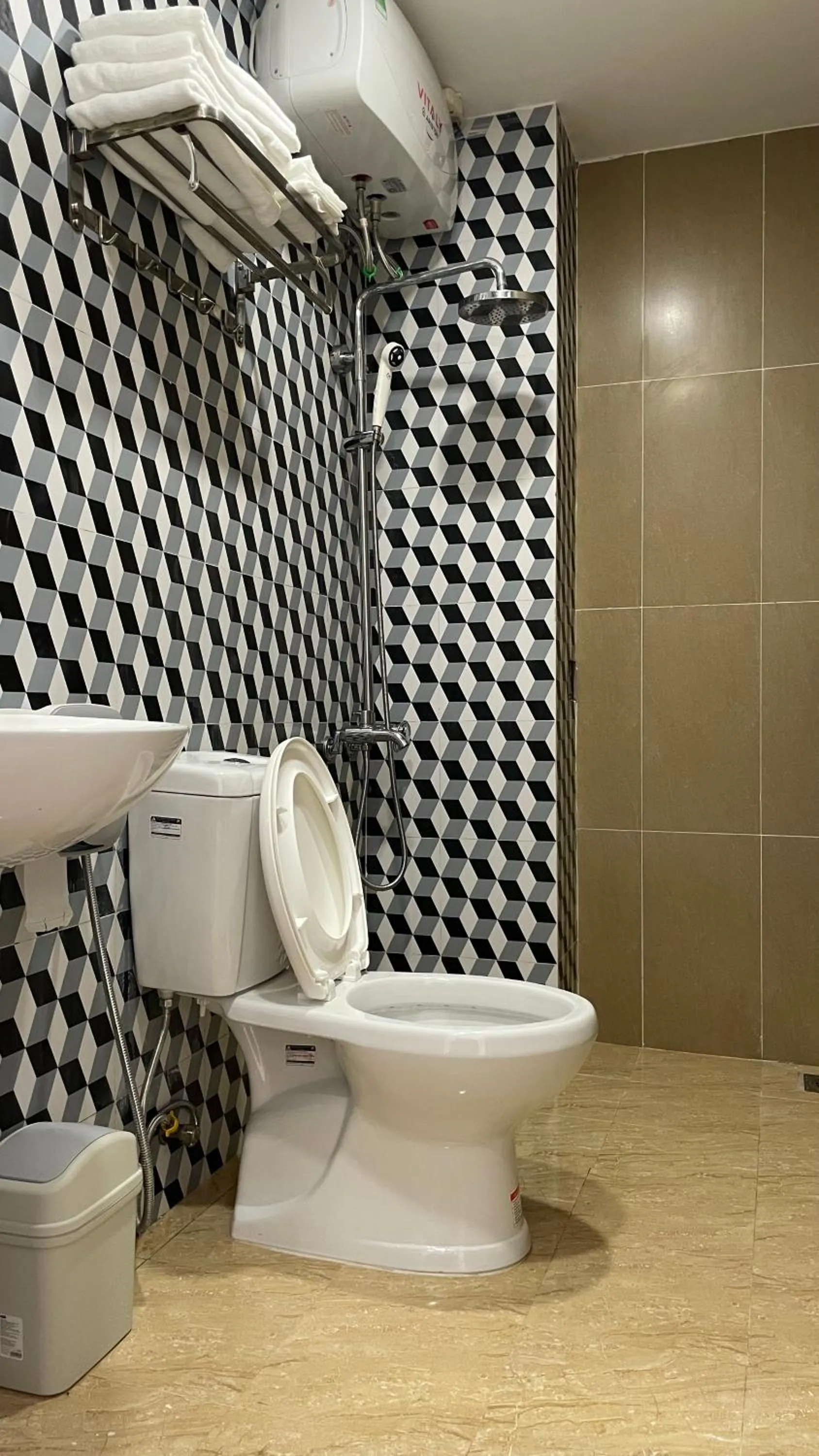 Bathroom in Airport homestay