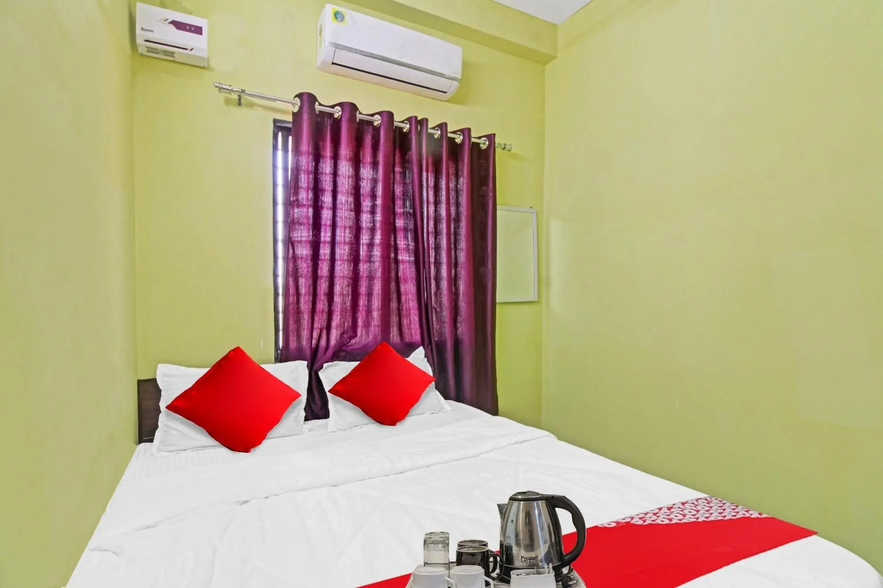 Bedroom, Bed in Hotel O Manjiri Restaurant & Lodging Bedroom, Bed in Hotel O Manjiri Restaurant & Lodging