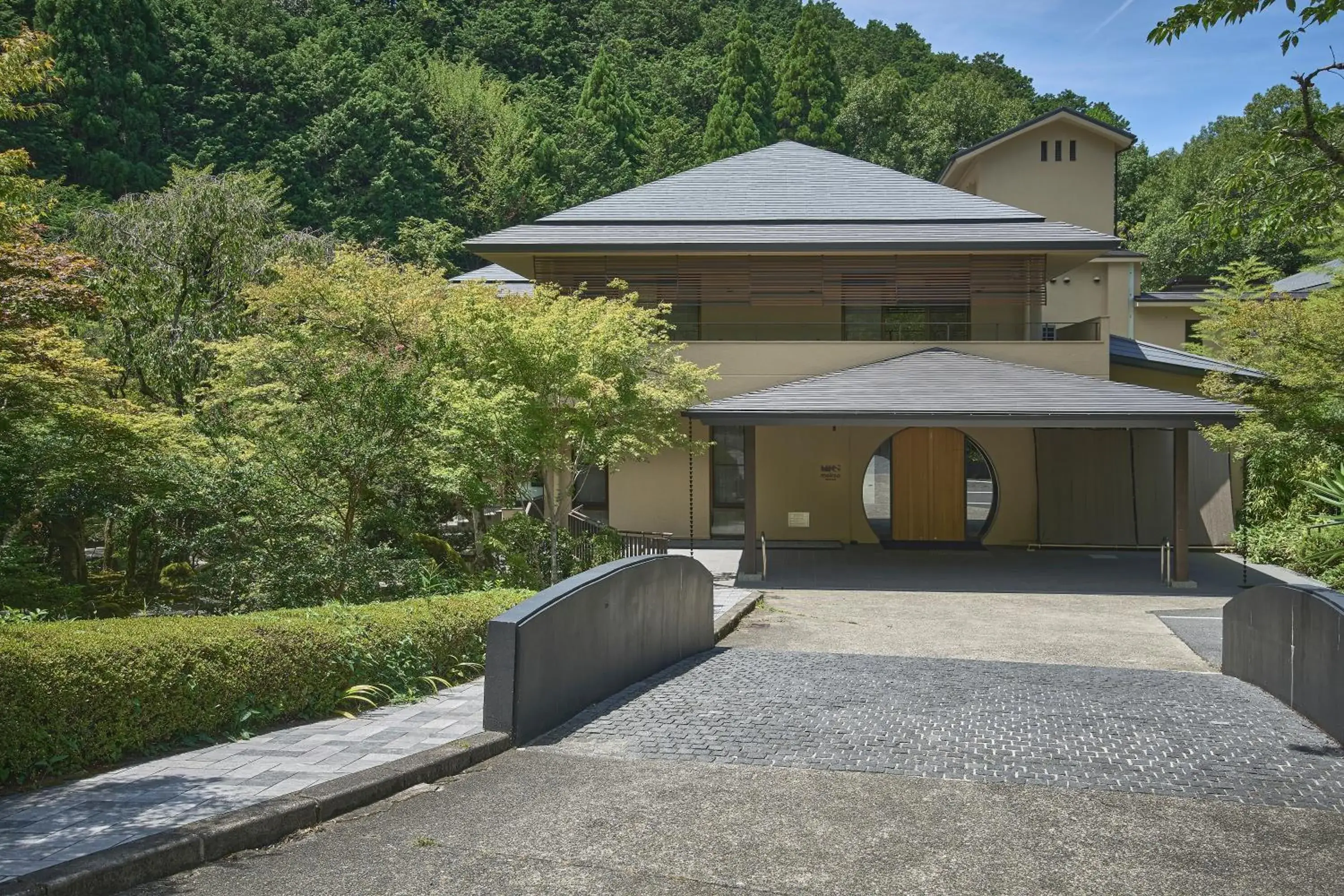 Property building in moksa Property building in moksa