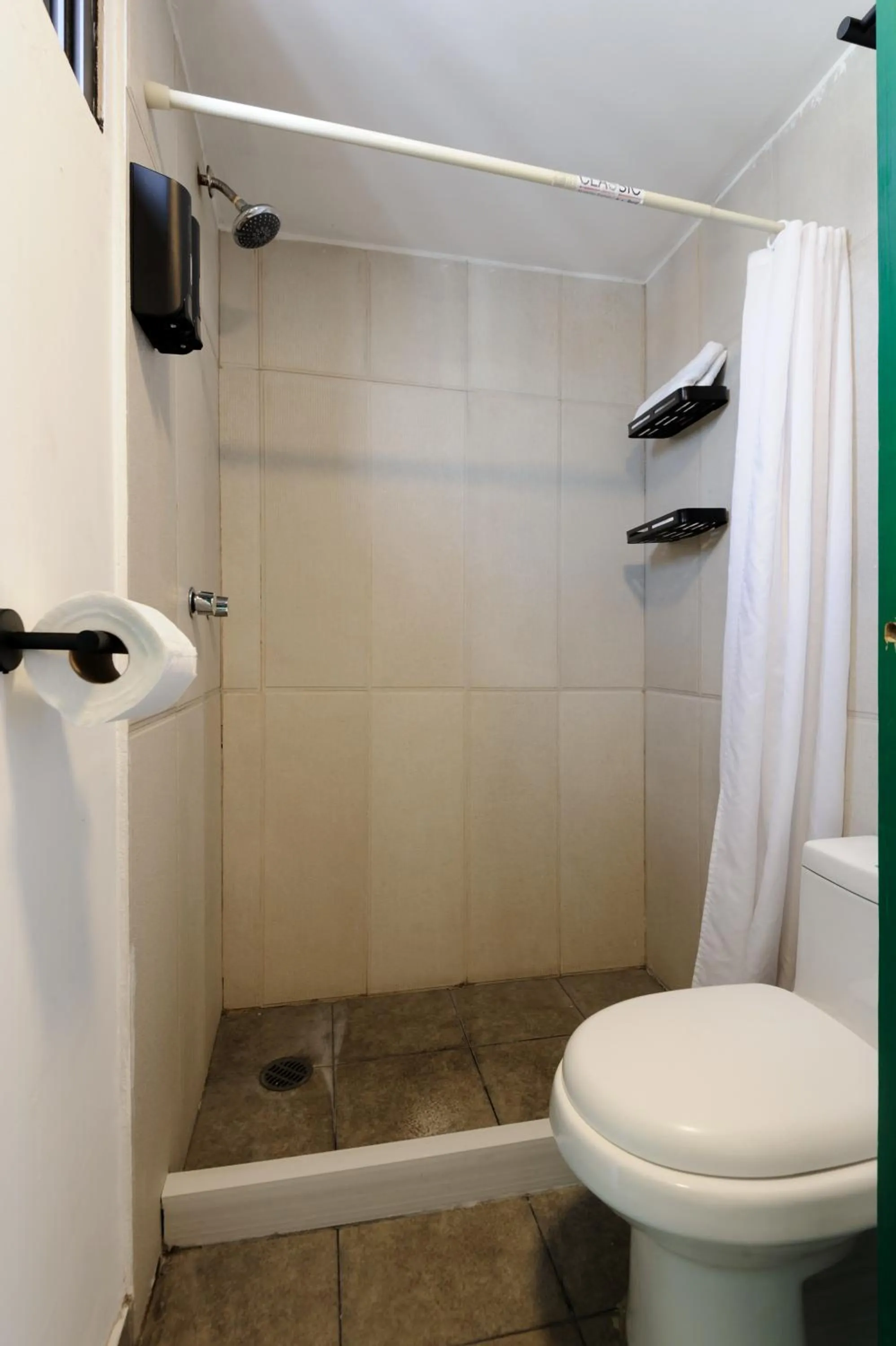 Bathroom in Colmena Hotel CDMX Suites Roma