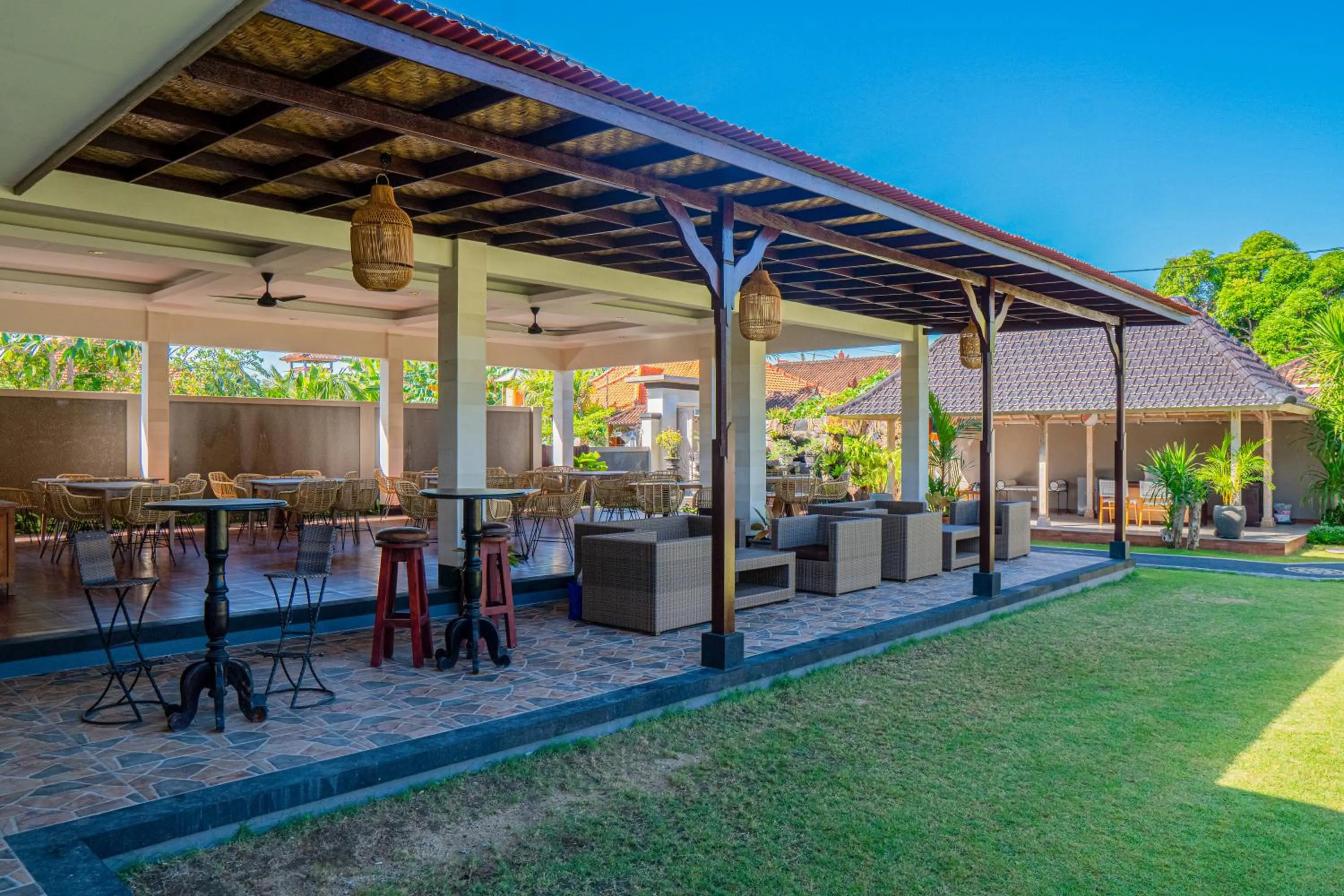 Restaurant/places to eat in Green D'mel Bali