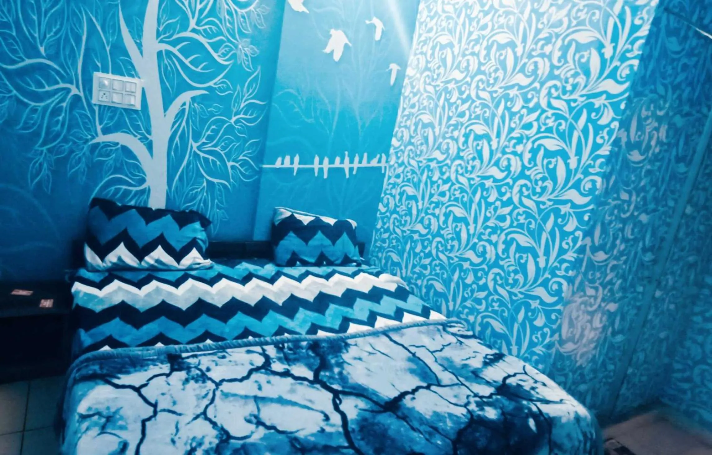 Bedroom, Bed in Hotel O Blossom inn