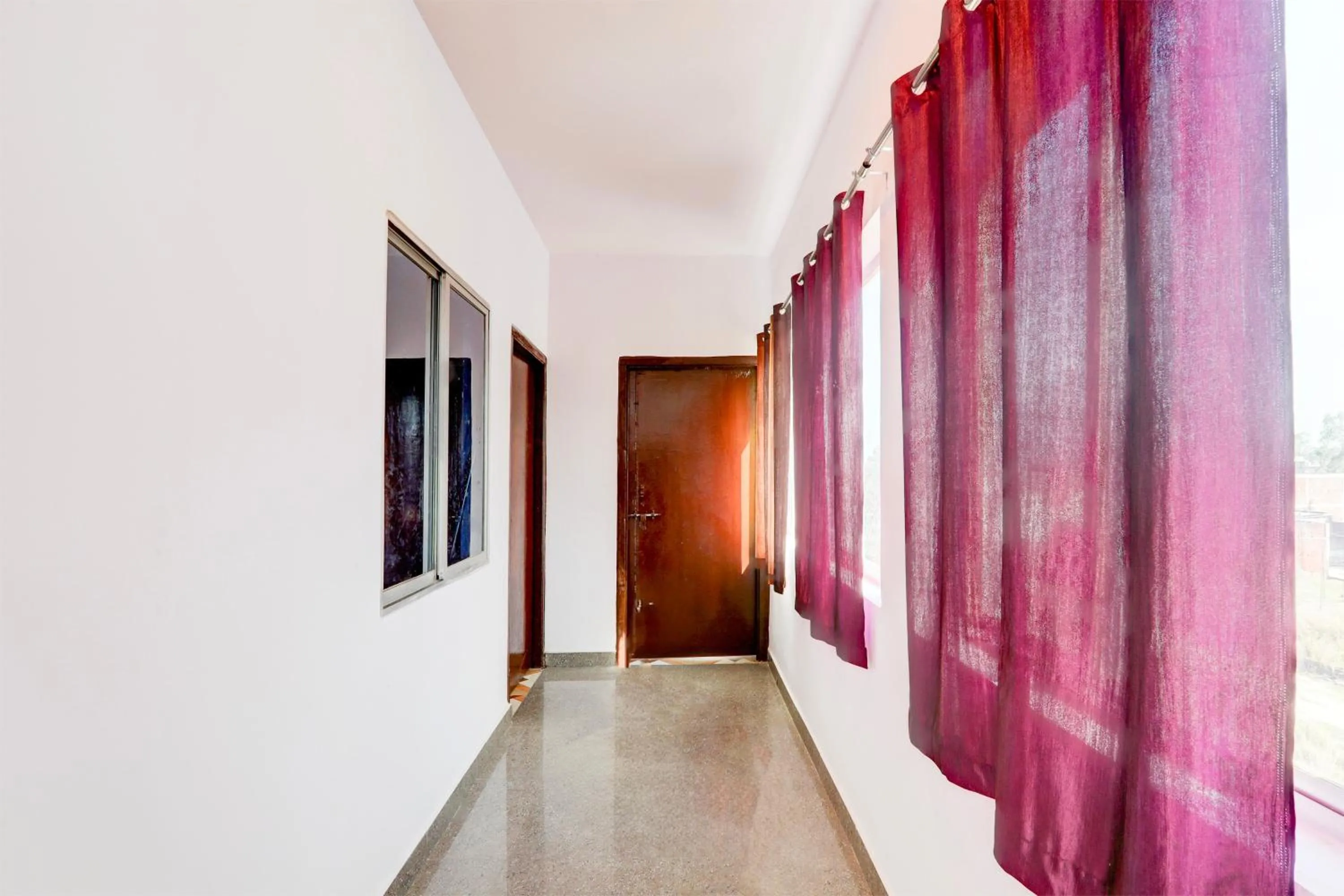 Lobby or reception in Hotel O Pragati Resort Marriage Hall & Restaurant