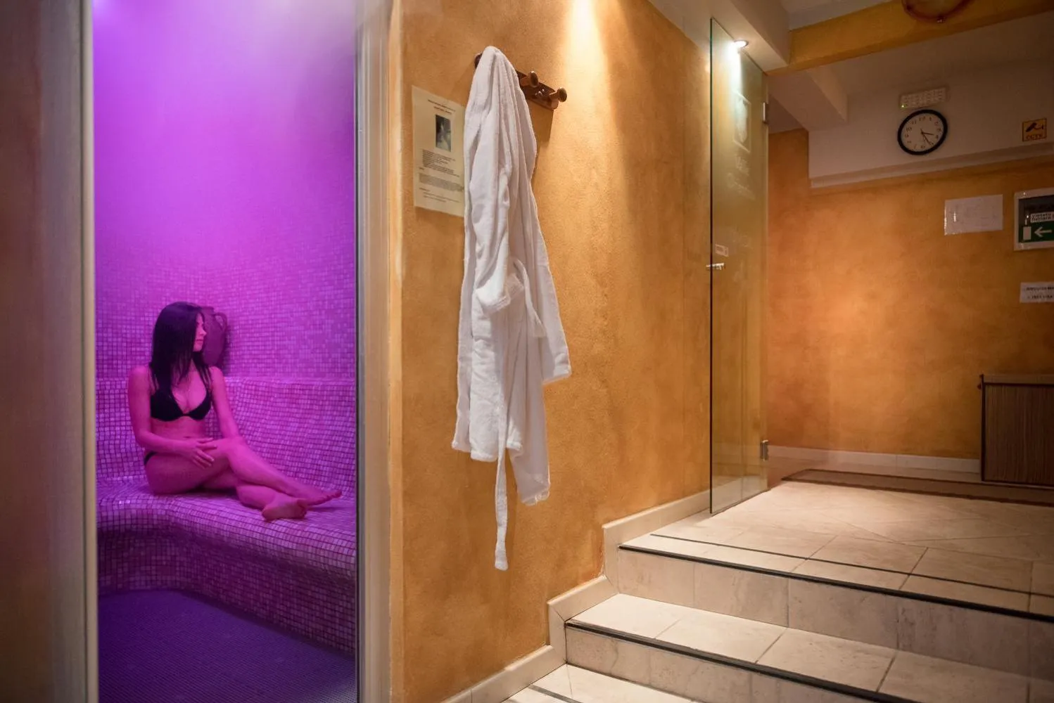 Steam room in Hotel Relais Valle Orientina