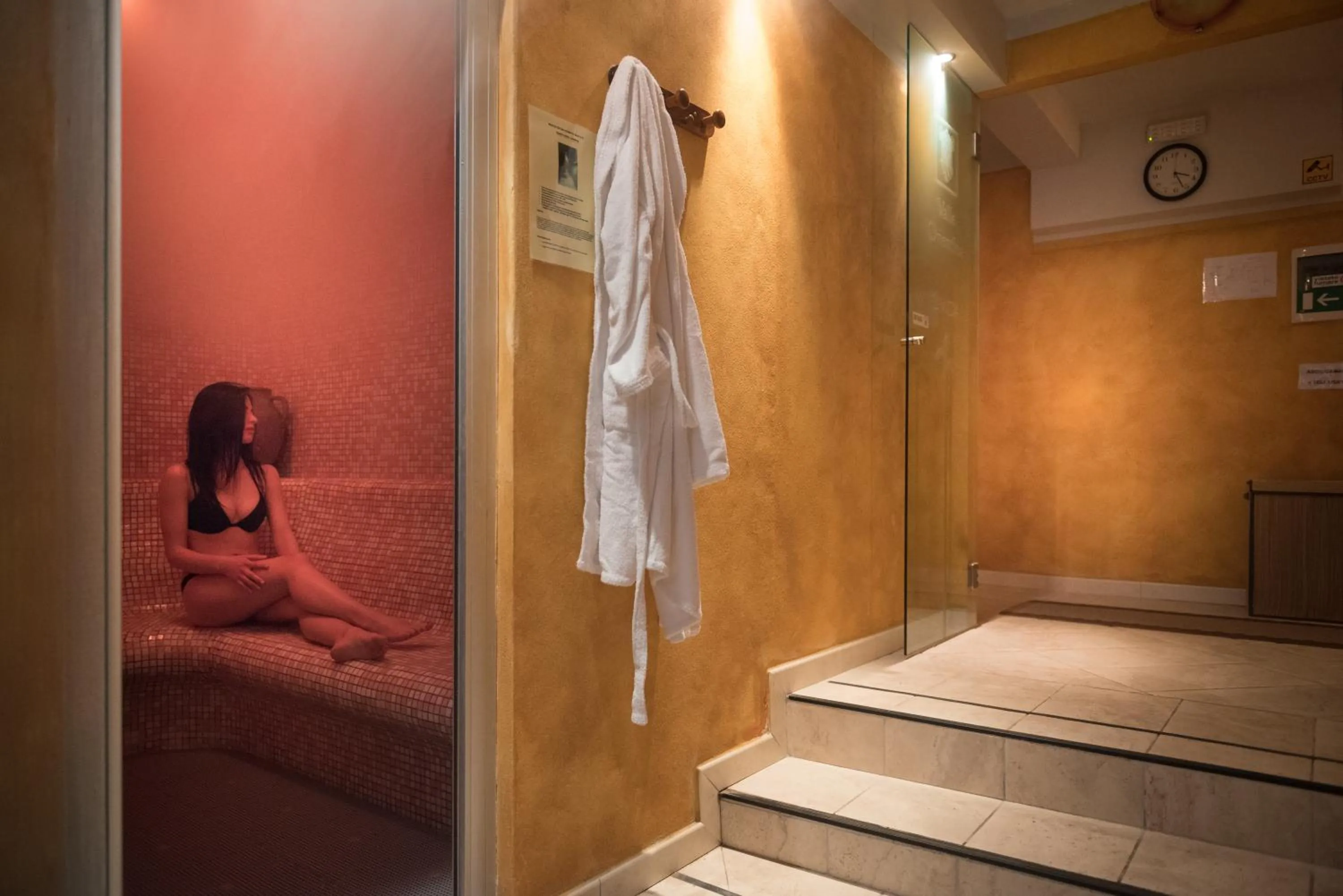 Steam room in Hotel Relais Valle Orientina