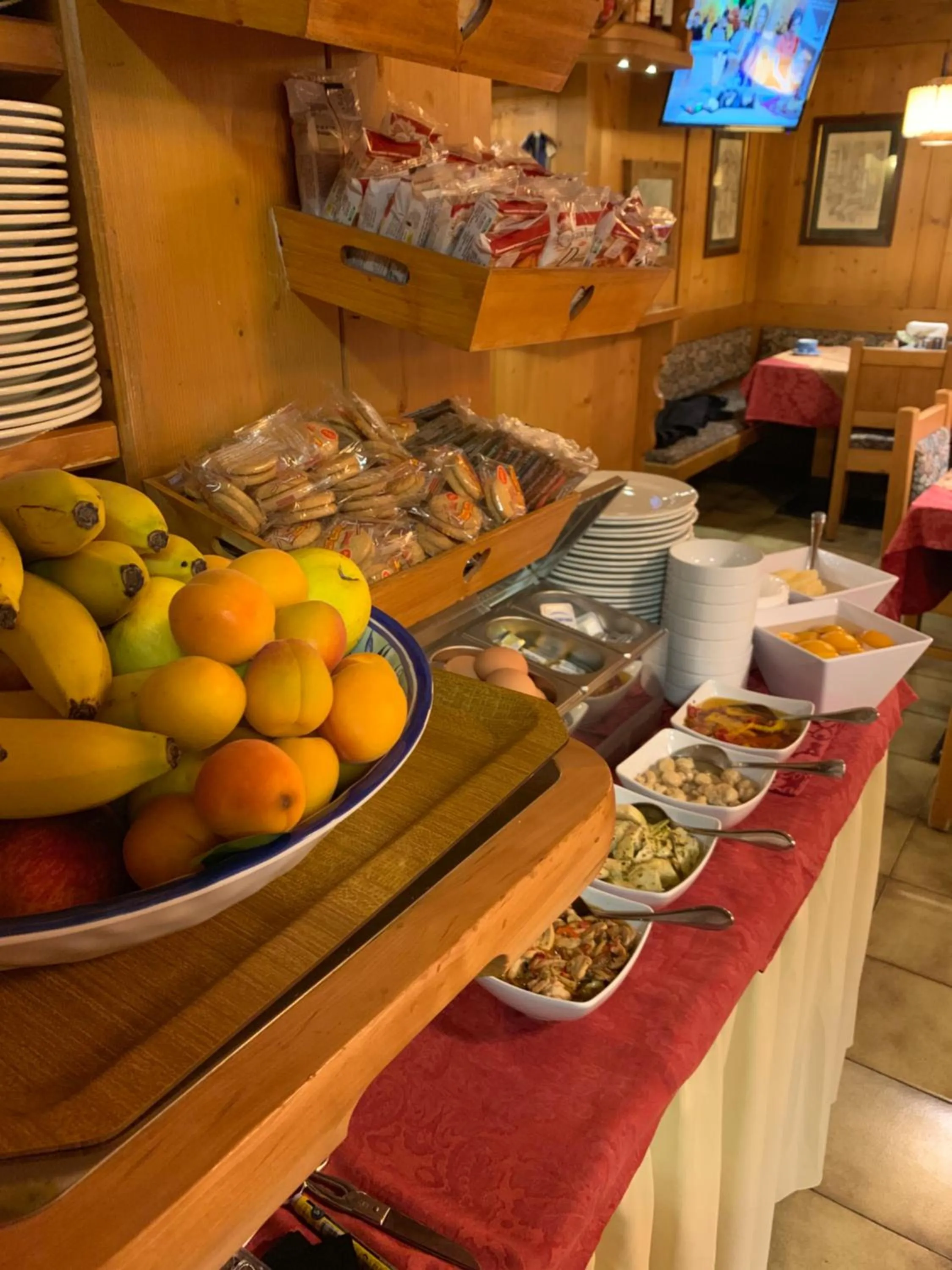 Food and drinks in Meuble Villa Neve