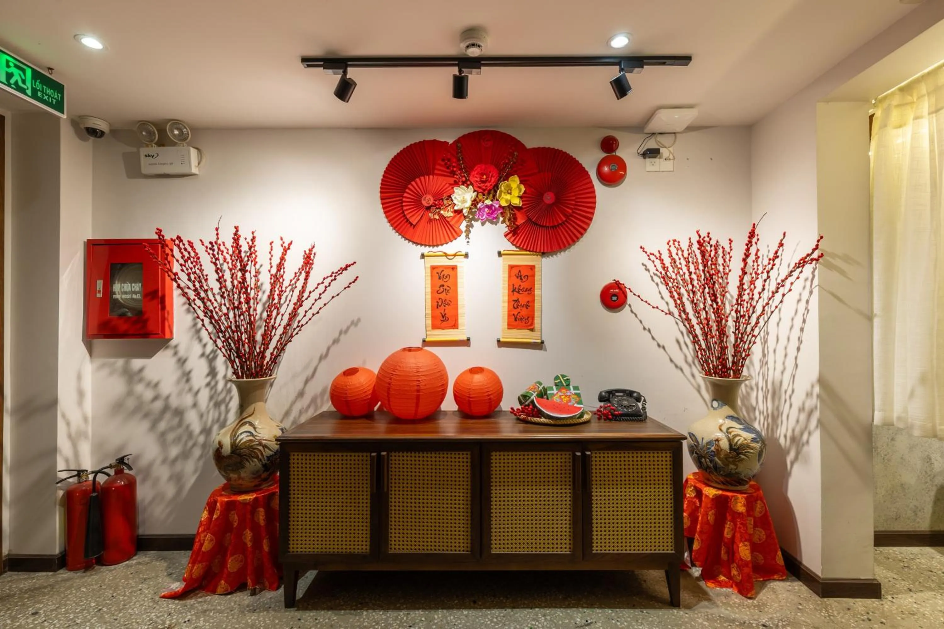 Property building in FLOWER BEACHSTAY & COFFEE