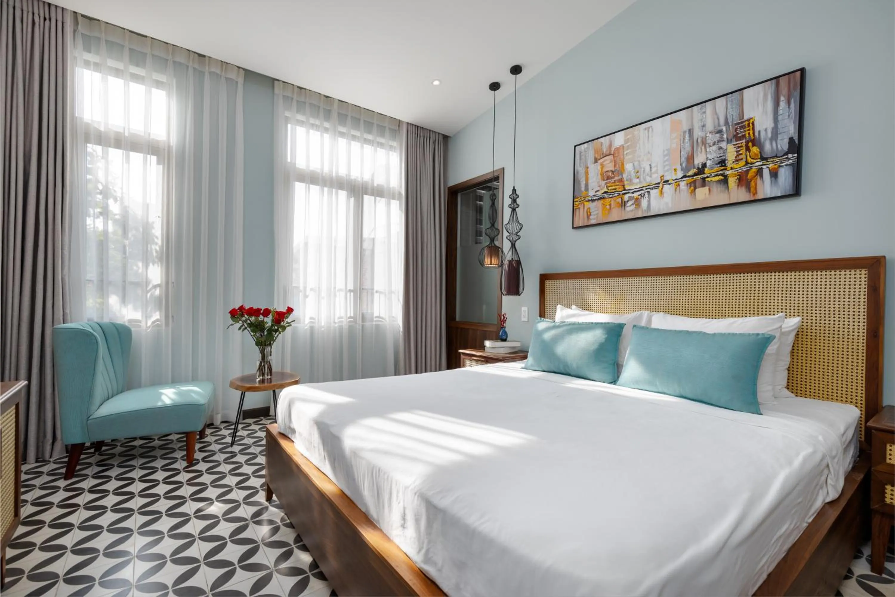 Bed in FLOWER BEACHSTAY & COFFEE