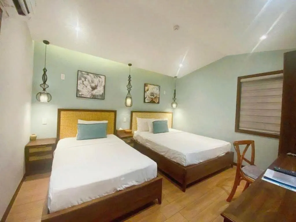 Photo of the whole room, Bed in FLOWER BEACHSTAY & COFFEE