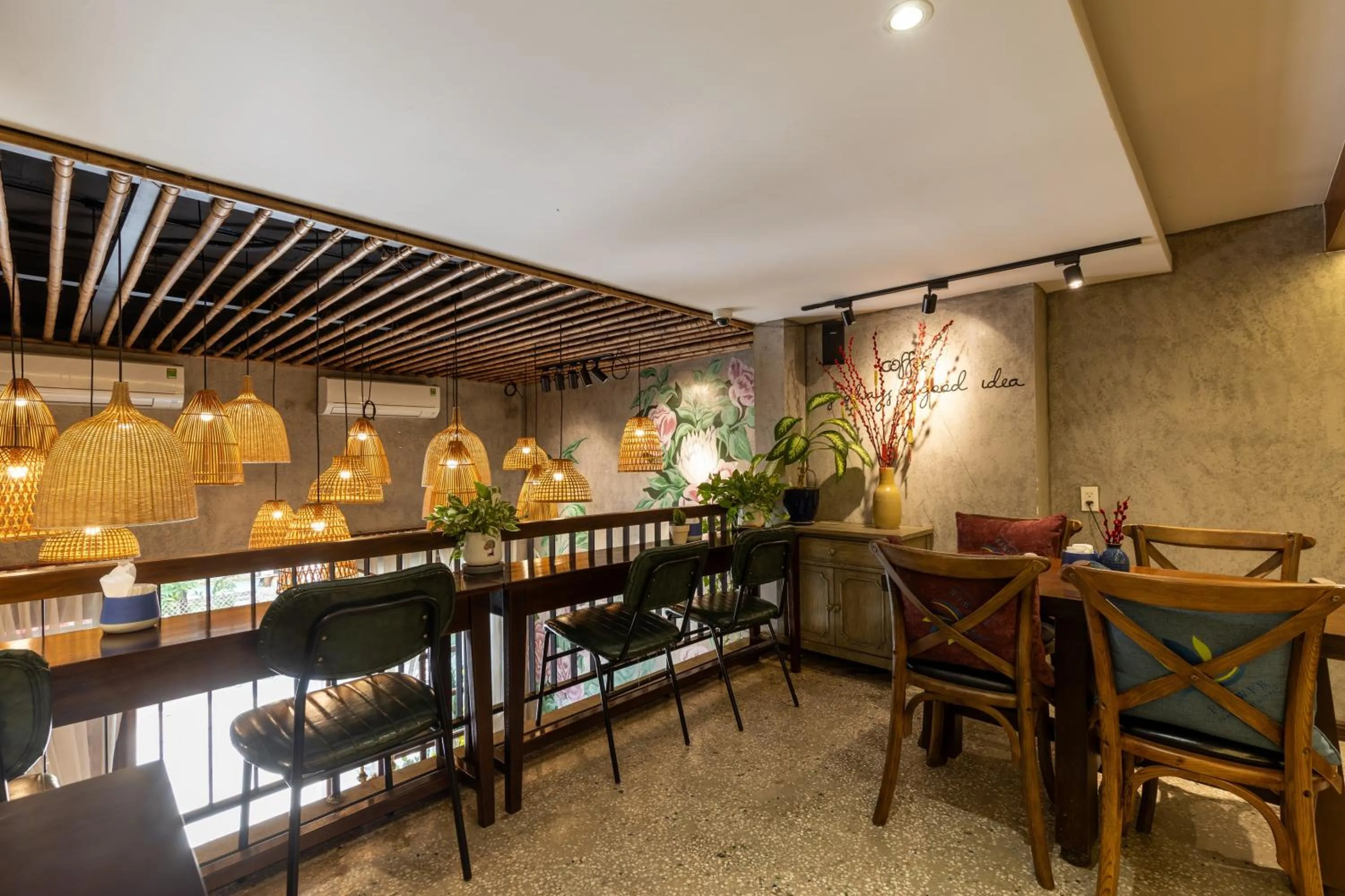 Drinks in FLOWER BEACHSTAY & COFFEE