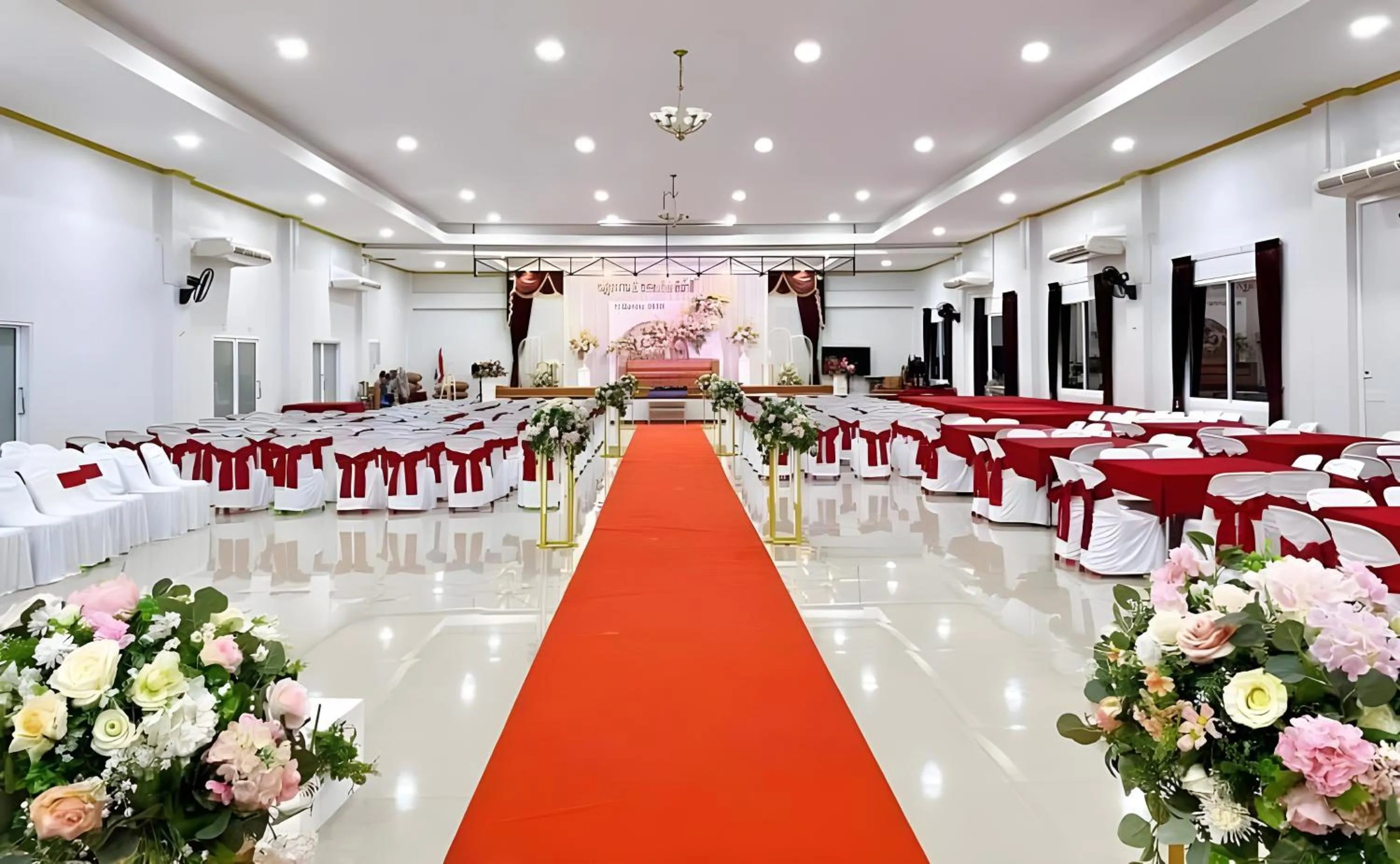 Banquet/Function facilities in Trang Oasis Waterpark Hotel