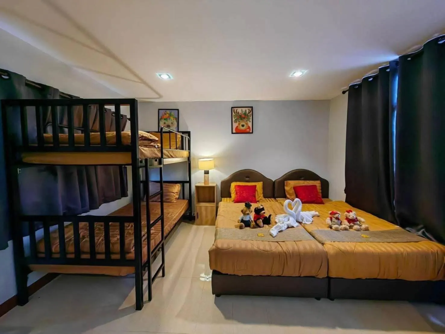 Superior Quadruple Room in Trang Oasis Waterpark Hotel