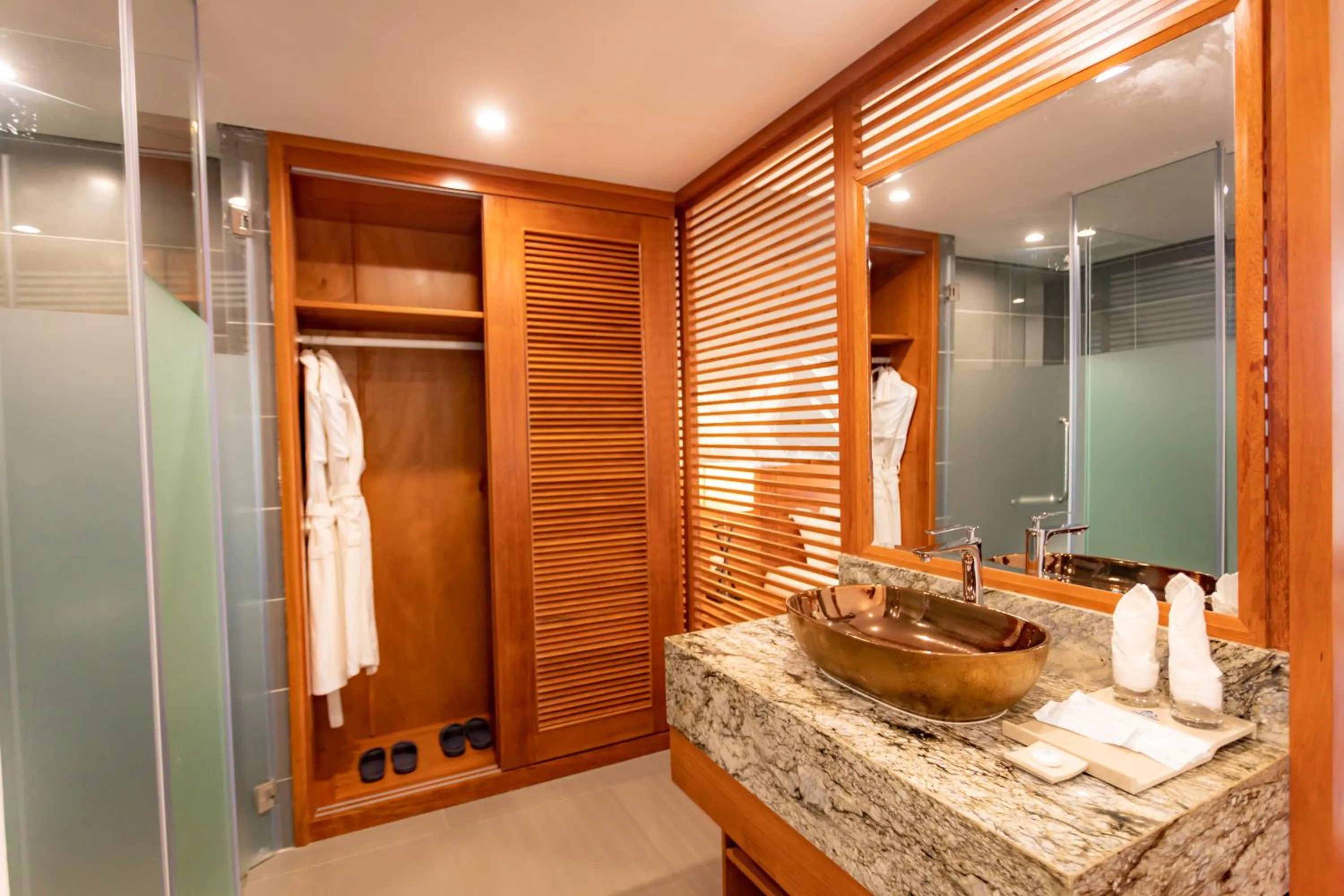 Shower in Wyndham Grand Vedana Ninh Binh Resort