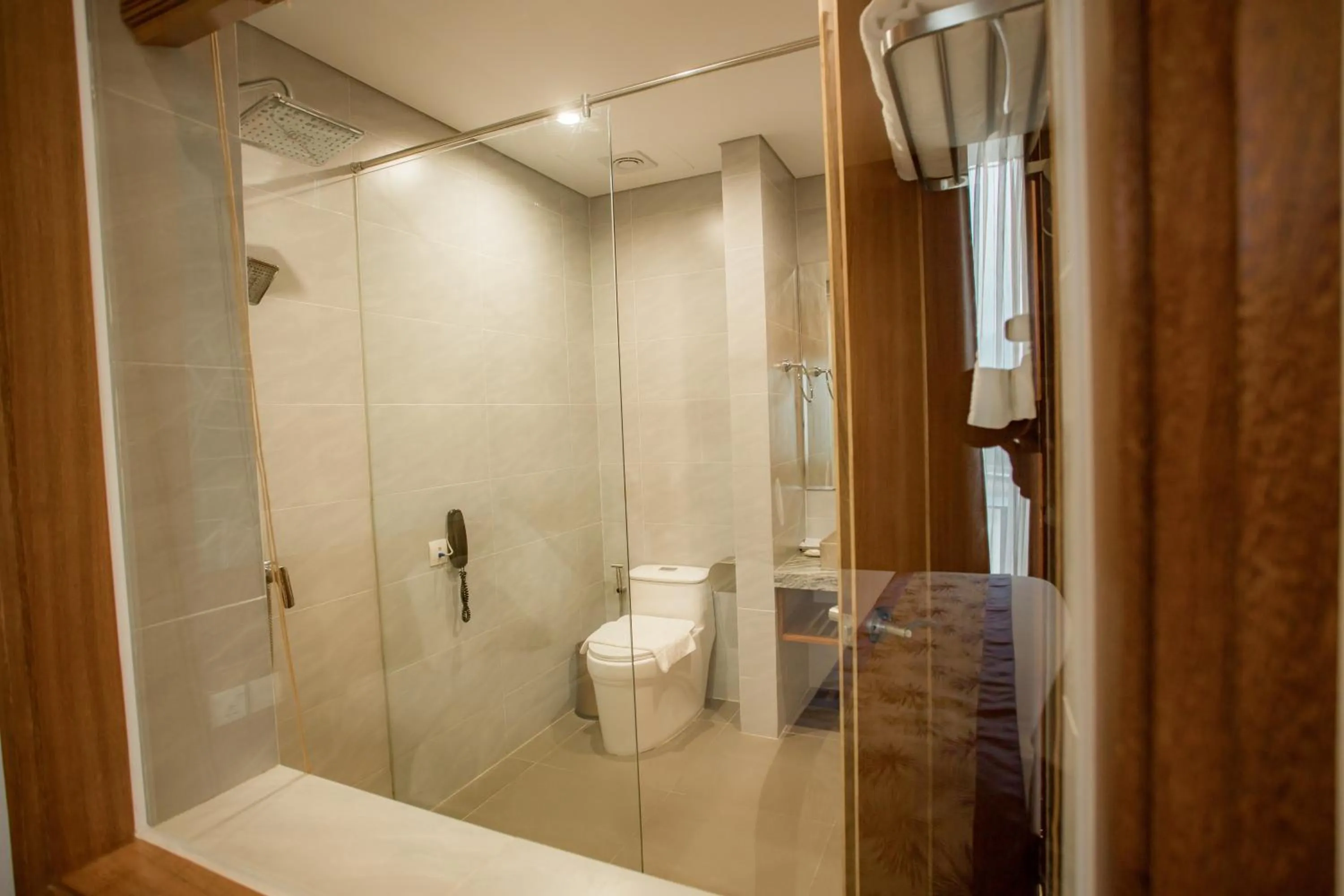Shower in Wyndham Grand Vedana Ninh Binh Resort