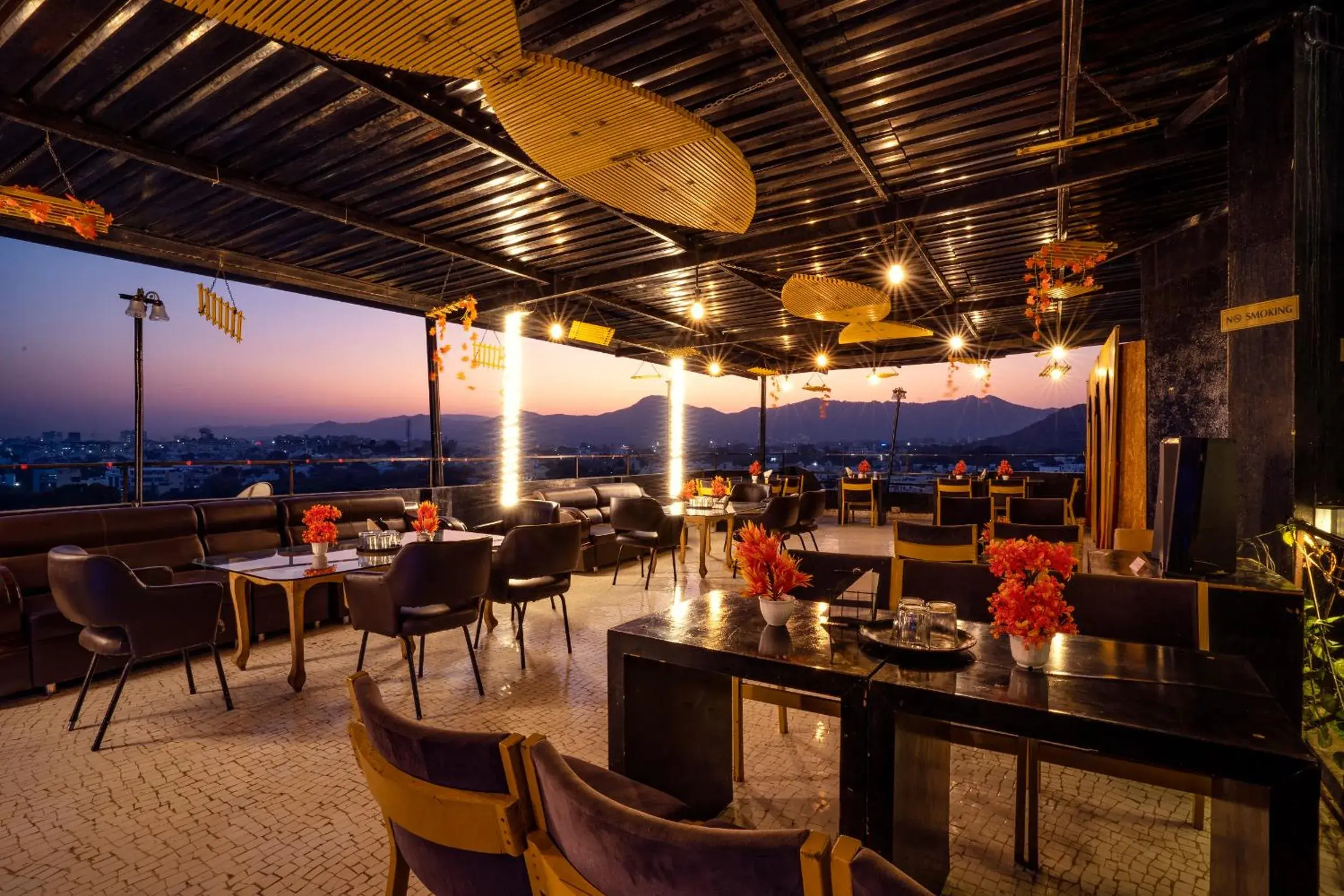 Restaurant/places to eat in Tripli Udaipur Restaurant/places to eat in Tripli Udaipur